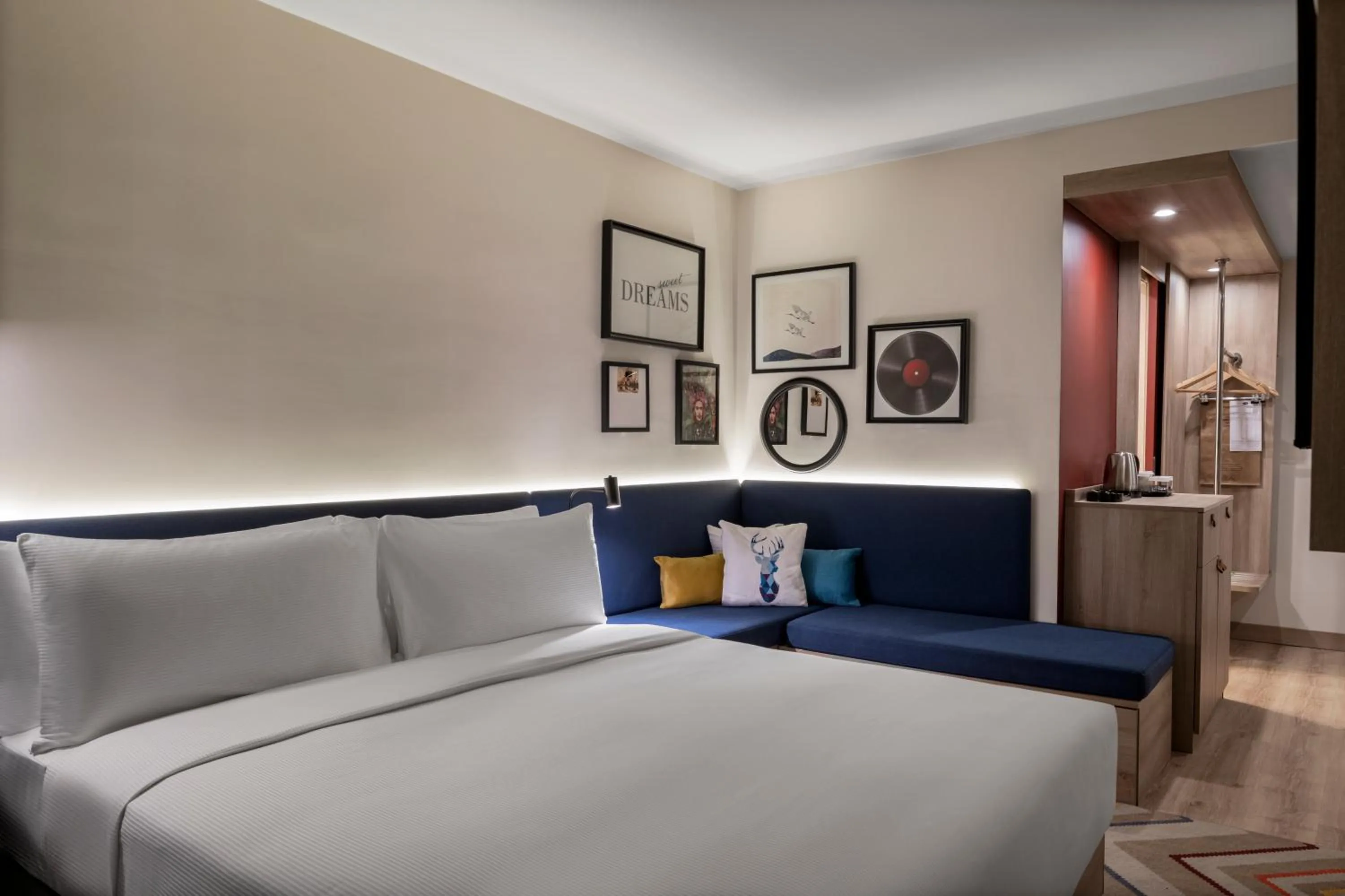 Bed in Hampton By Hilton Istanbul Merter