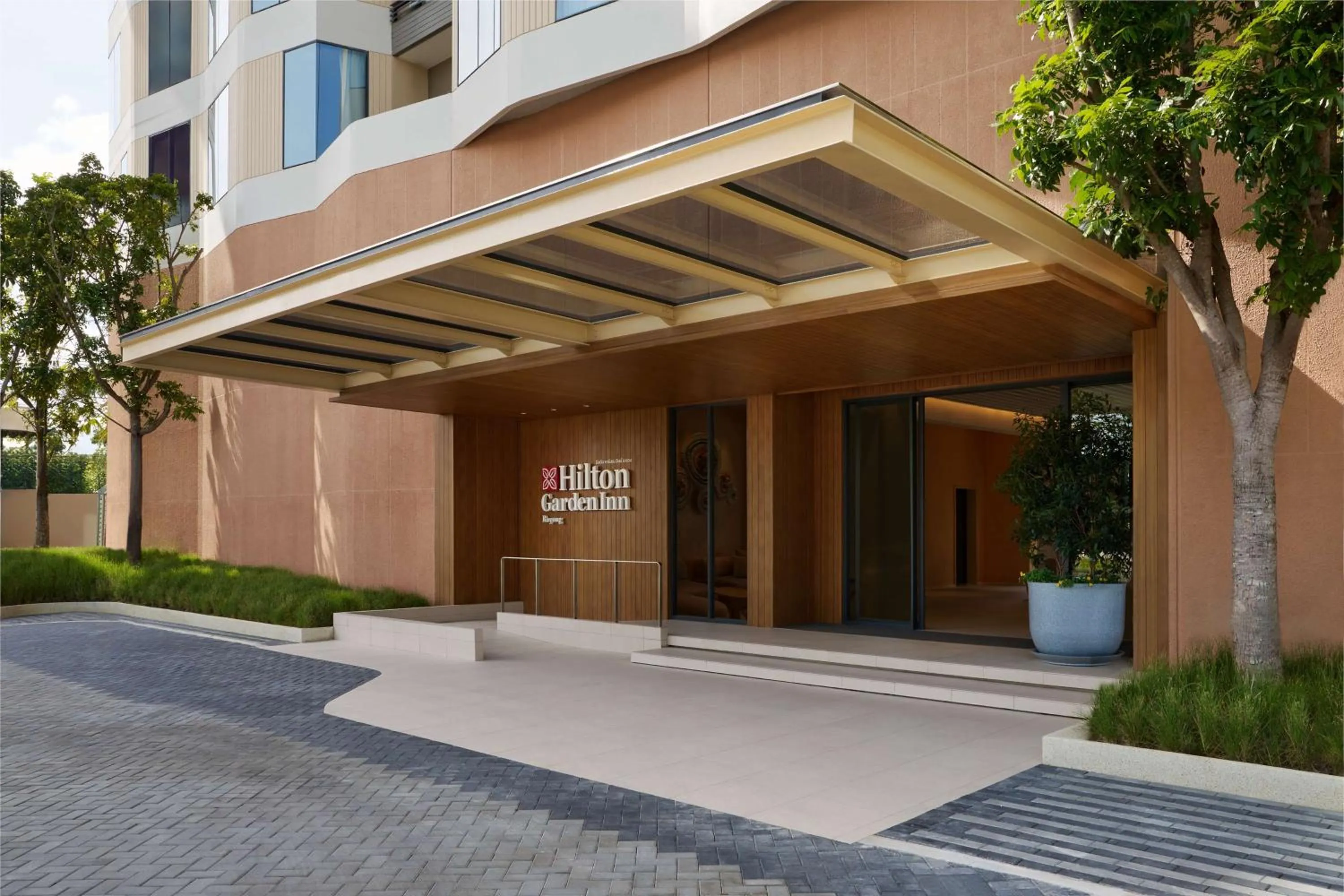 Property building in Hilton Garden Inn Rayong