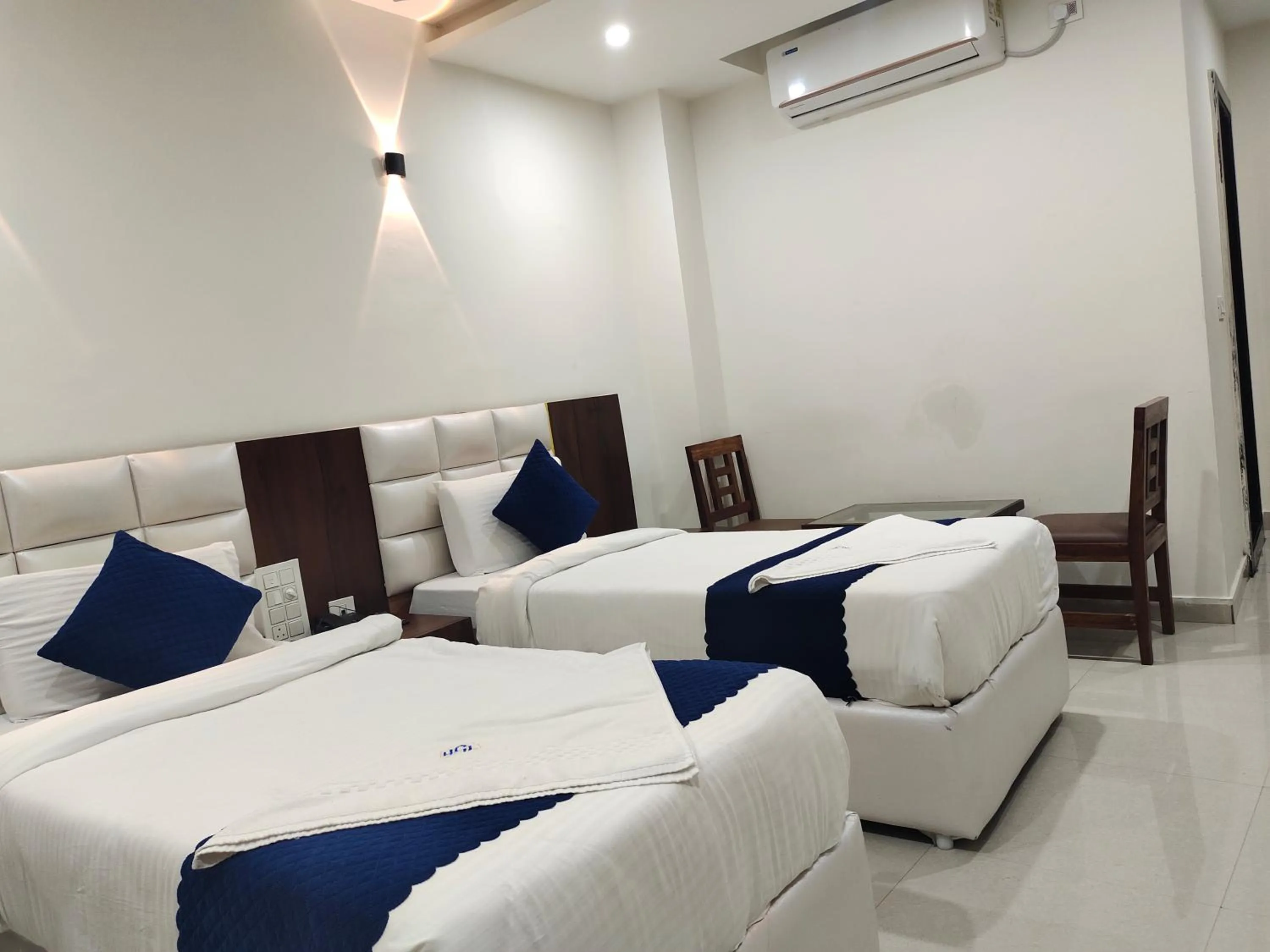 Bed in Hotel SkyLand