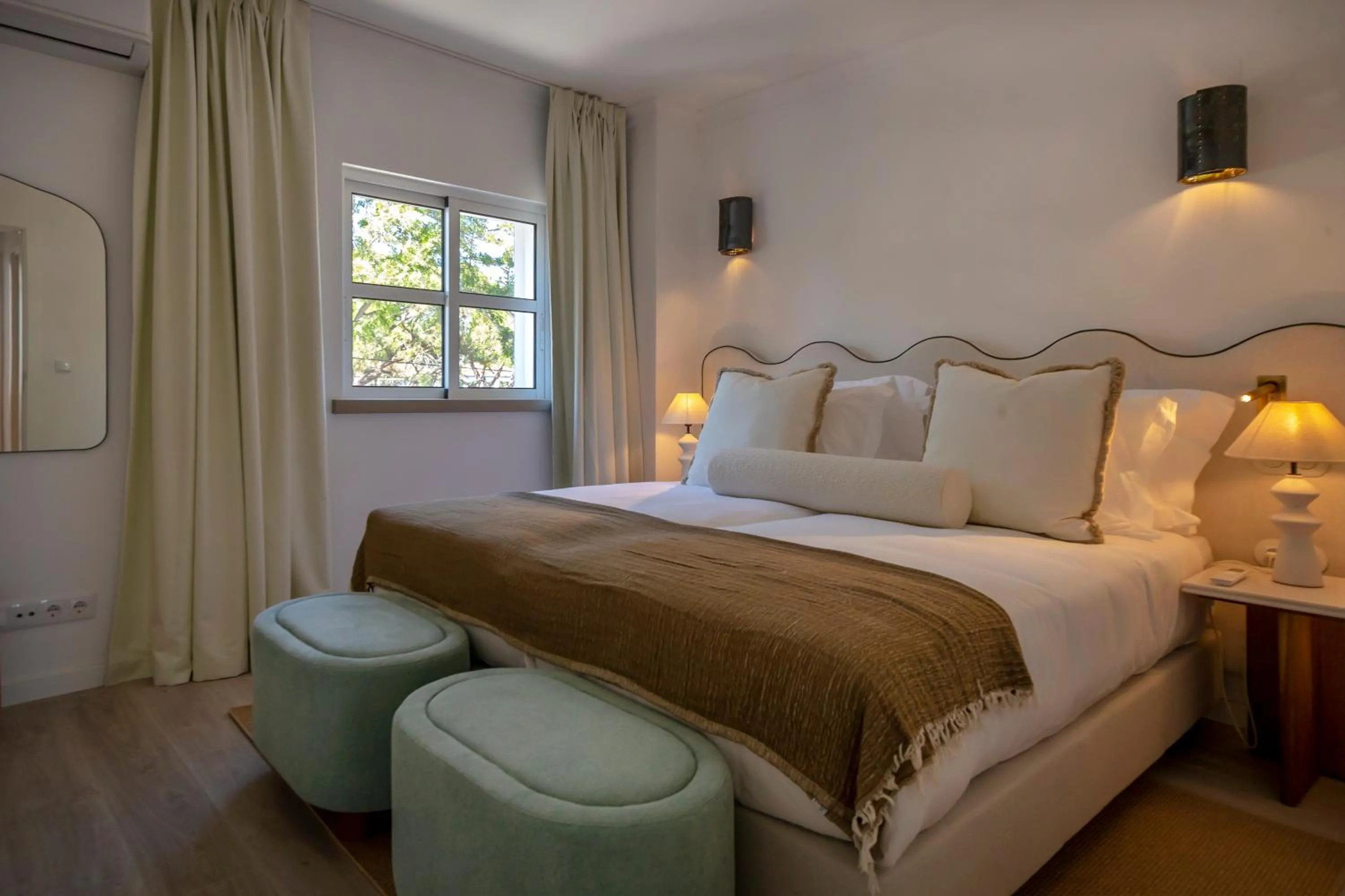 Decorative detail, Bed in Masana Algarve