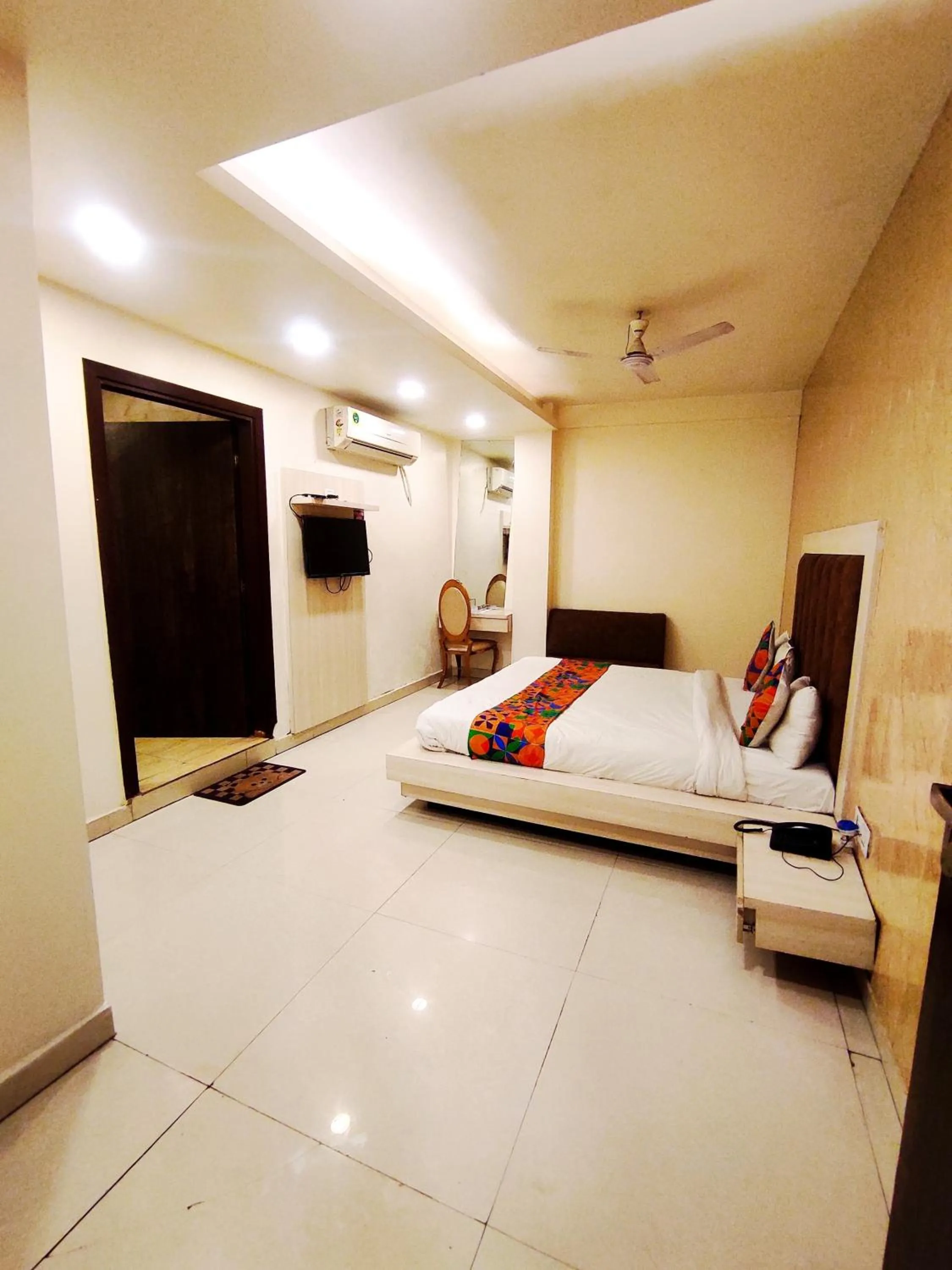 Bed in Hotel Seventh Heaven