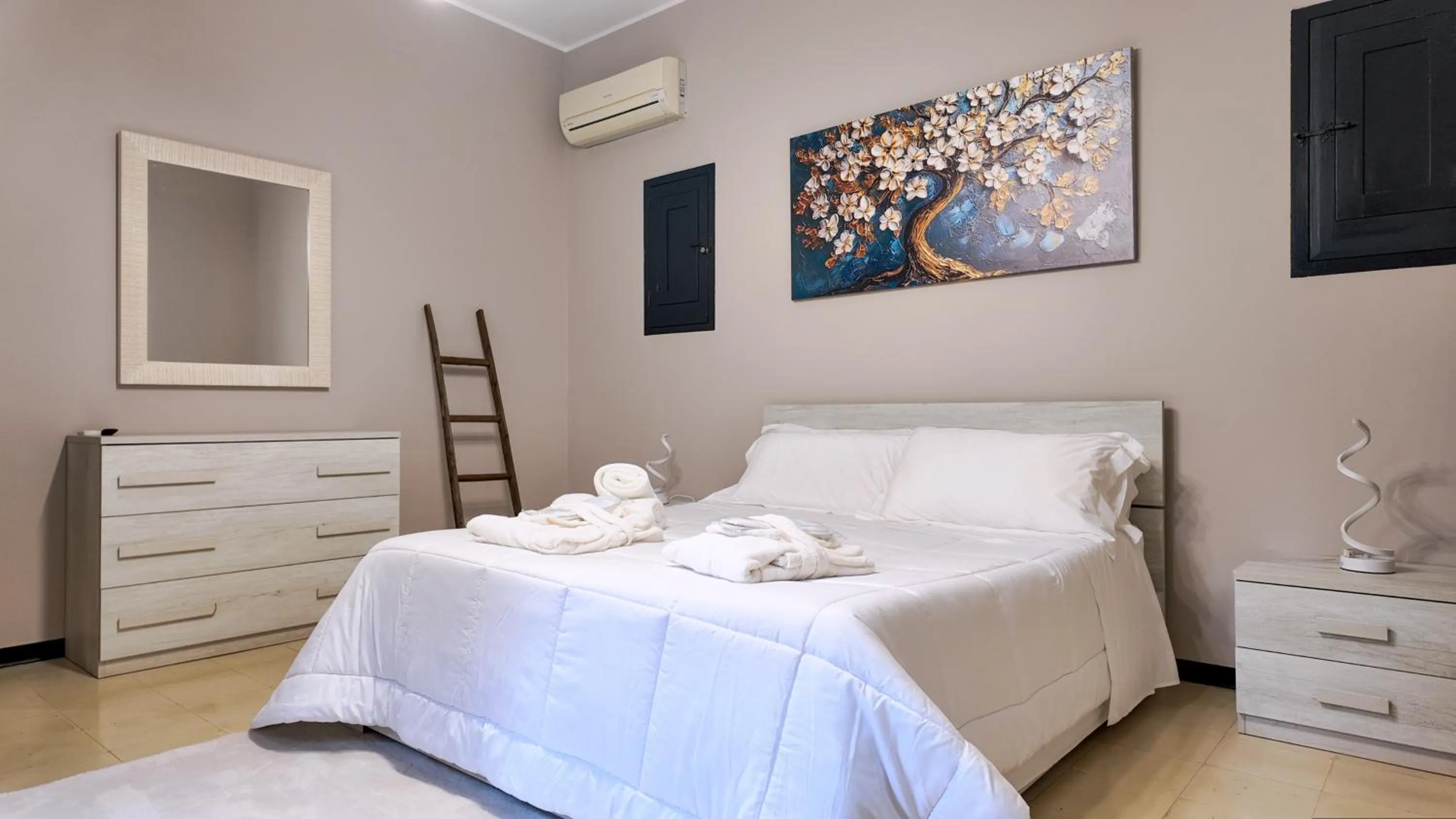 Bed in Villa Neviera Wine Resort & Spa by Cantine Due Palme