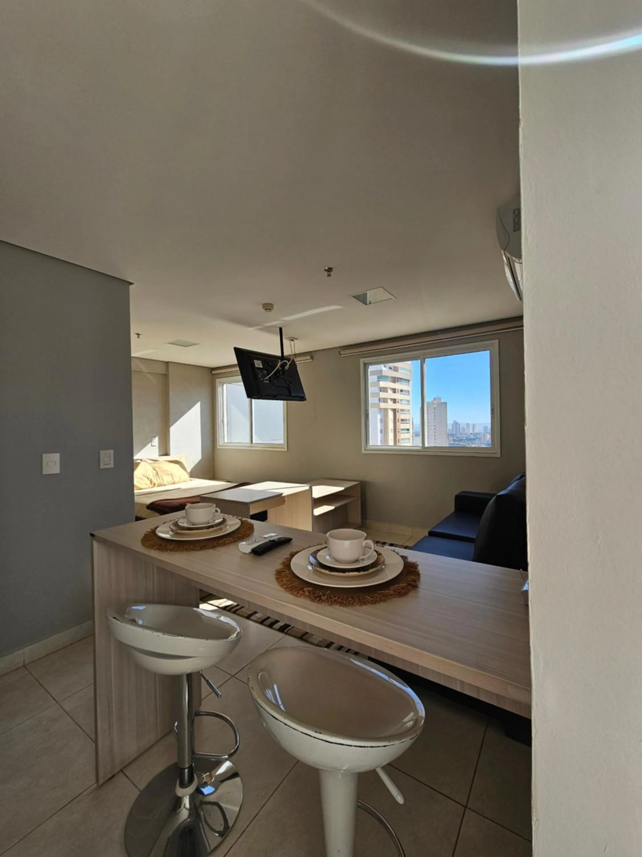 Flat Brooksfield Towers