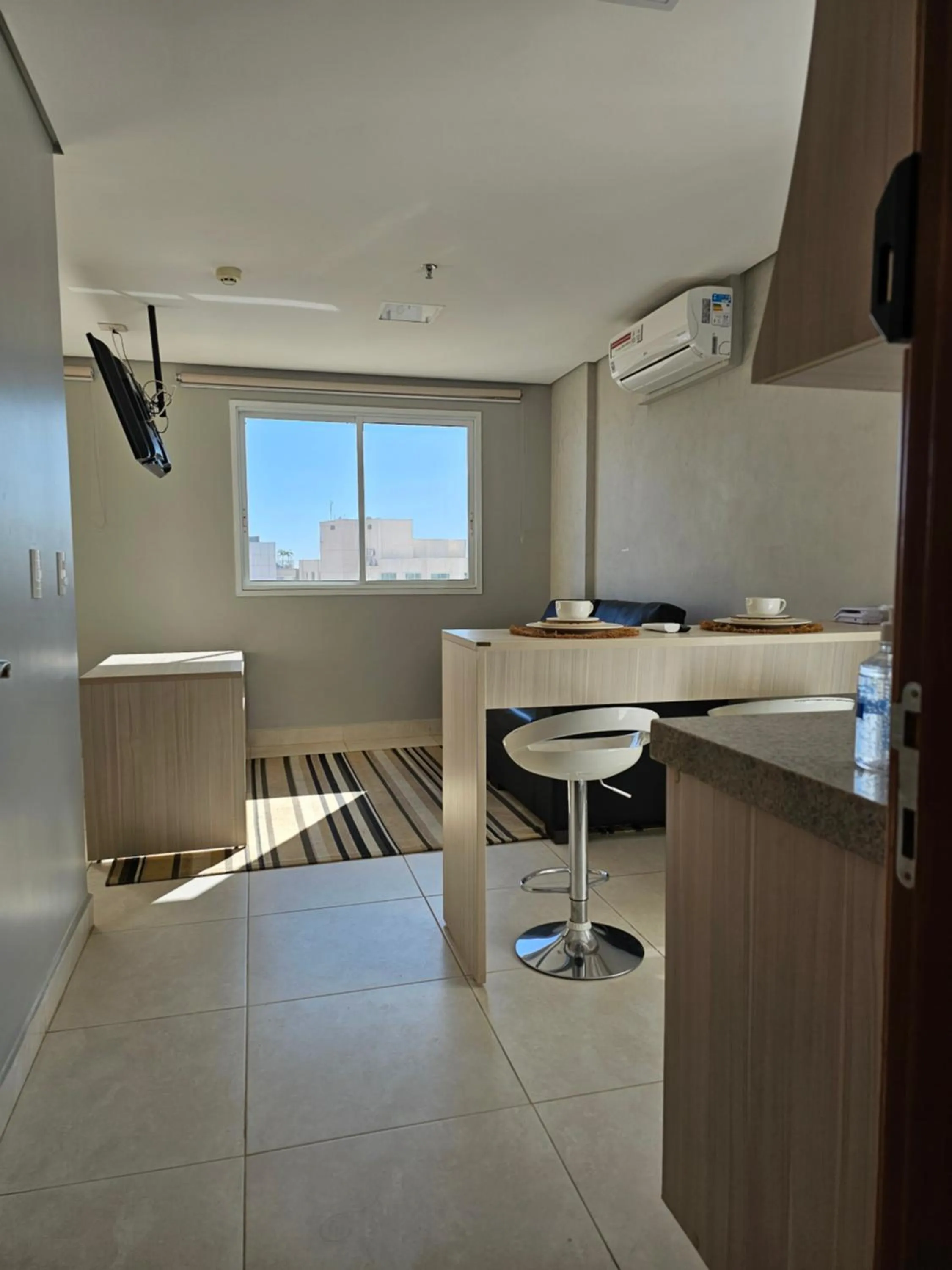 Flat Brooksfield Towers