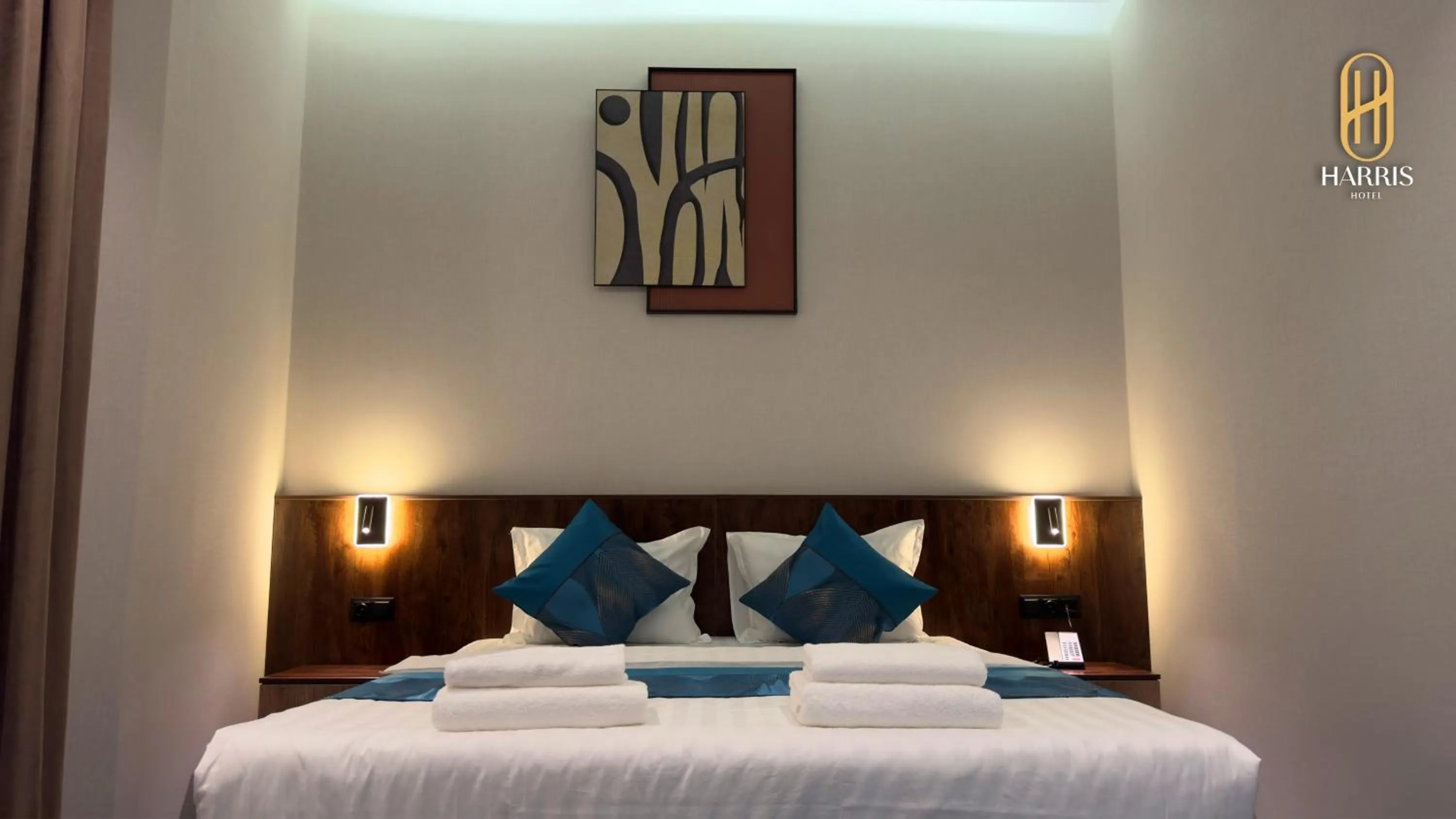 Bed in Harris Hotel Spa&Fitness