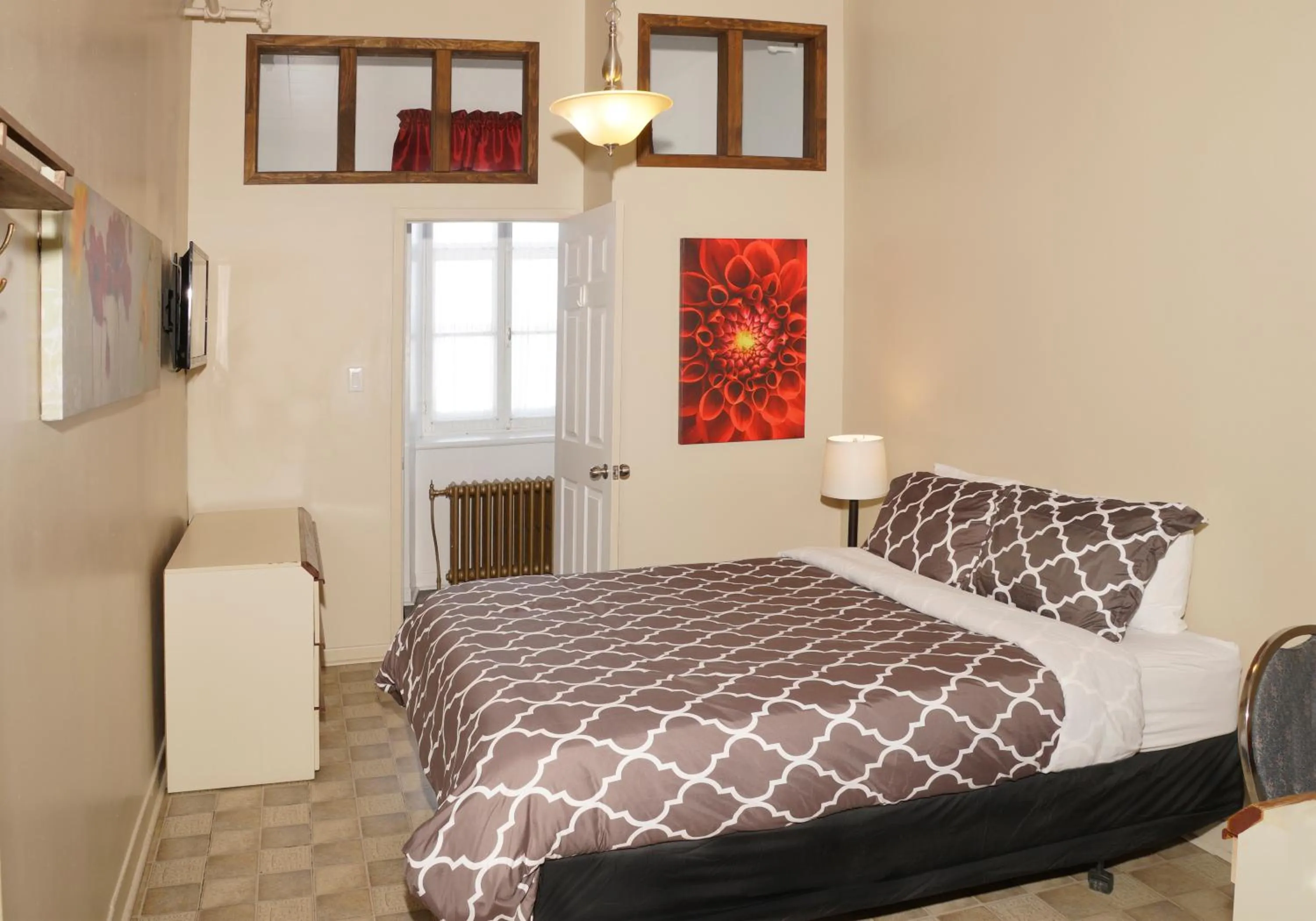 Bedroom in Auberge du Couvent