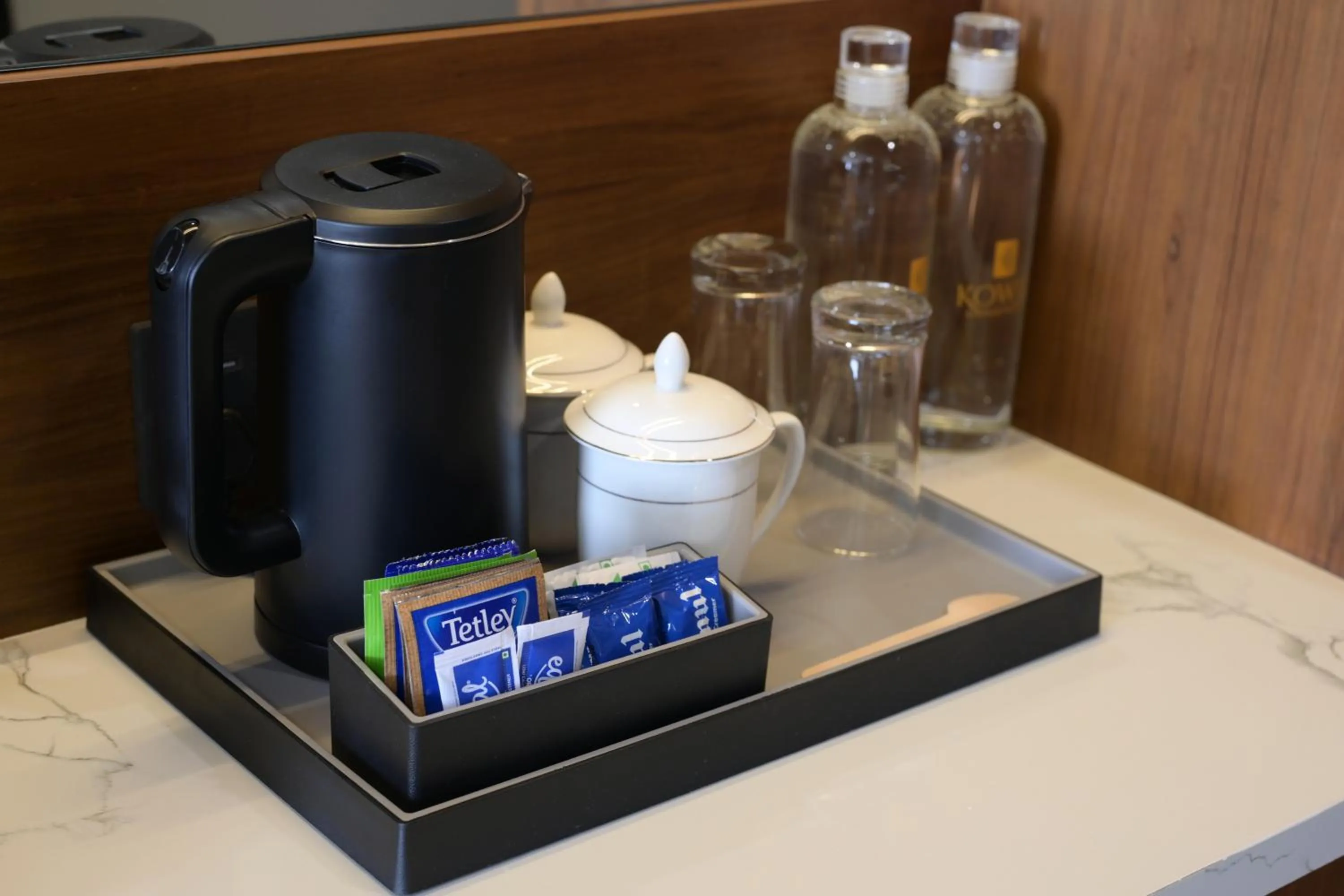 Coffee/tea facilities in Kowju Airport Hotel Calicut