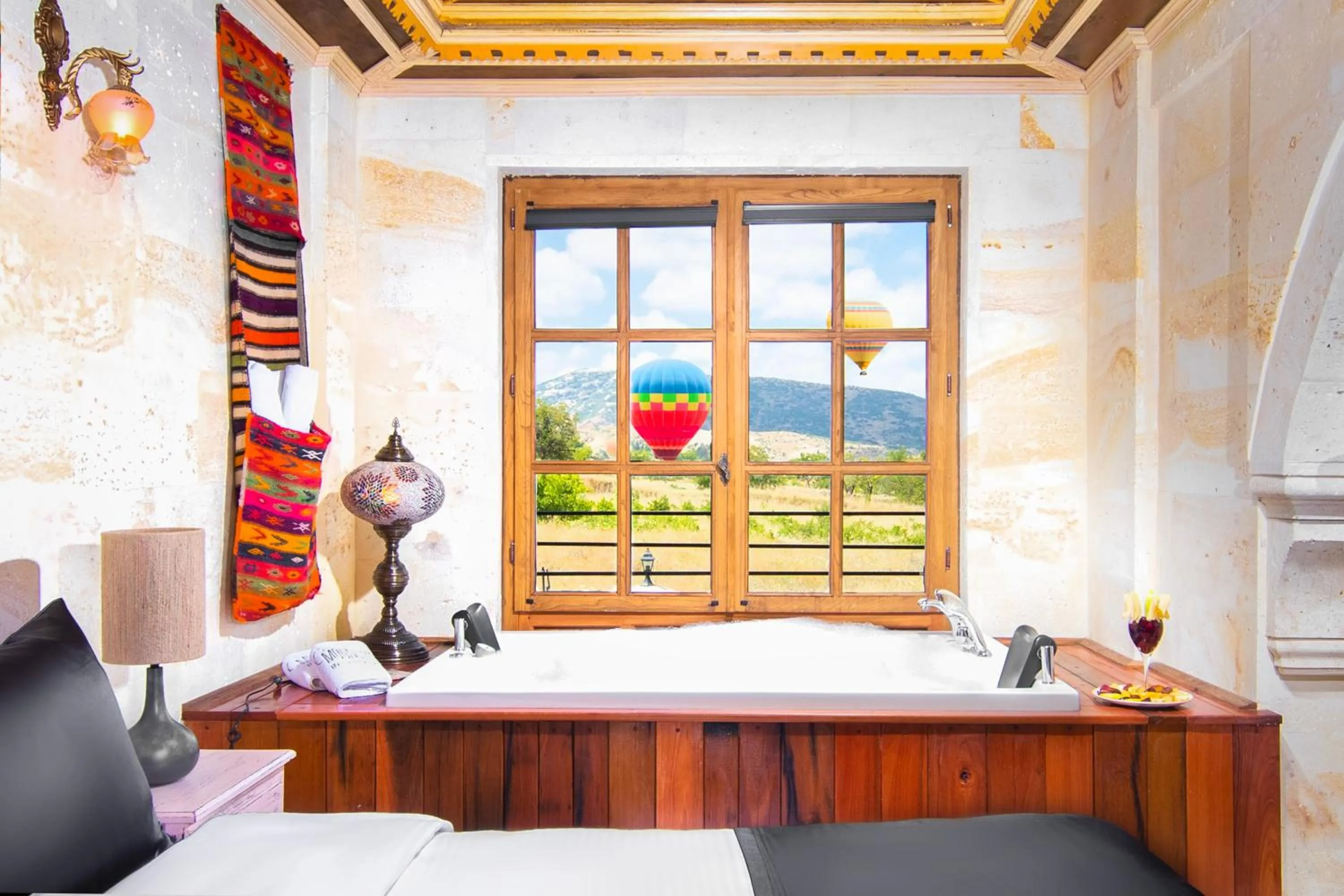 Hot Tub in Moonstone in Cappadocia