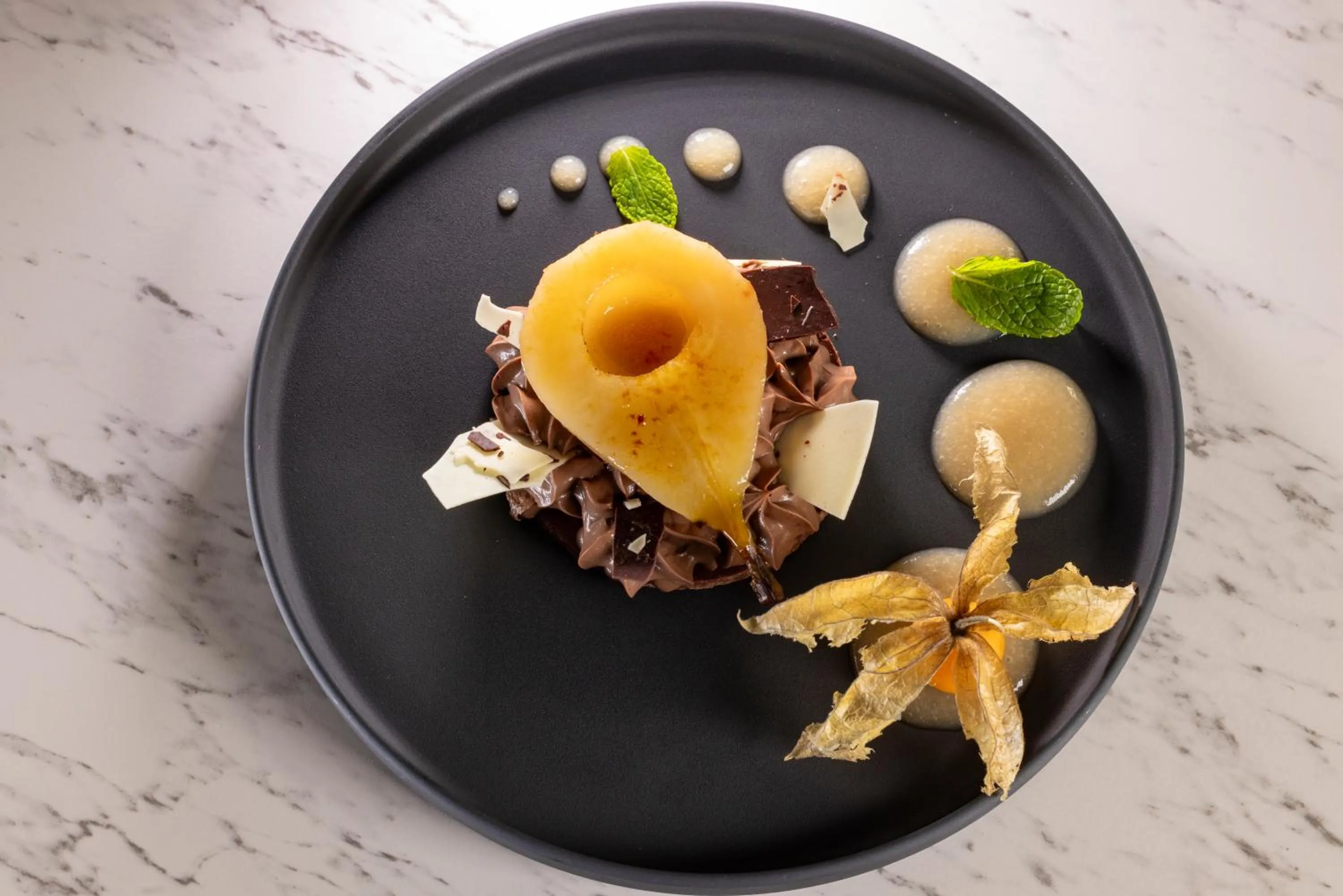 Restaurant/places to eat in Epona Hôtel Sens