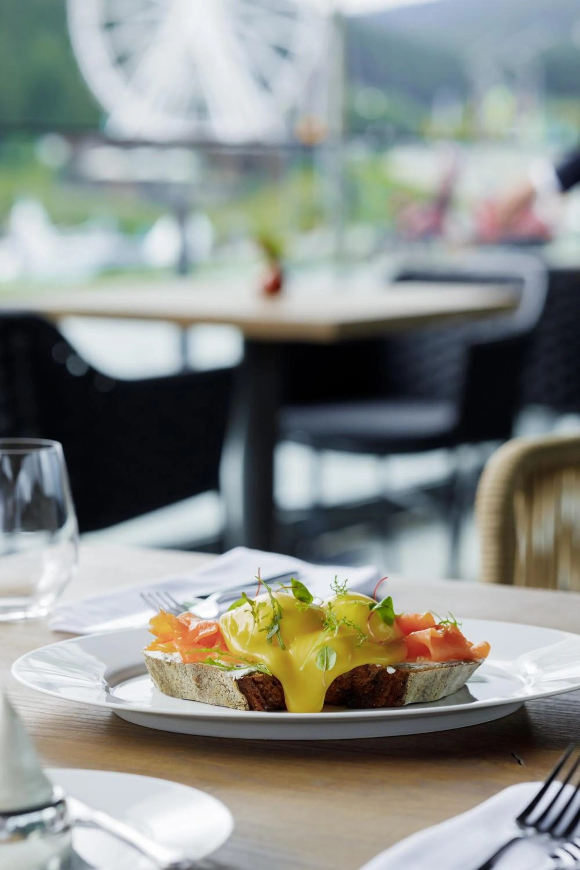 Restaurant/places to eat in Glacier Premium Apartments