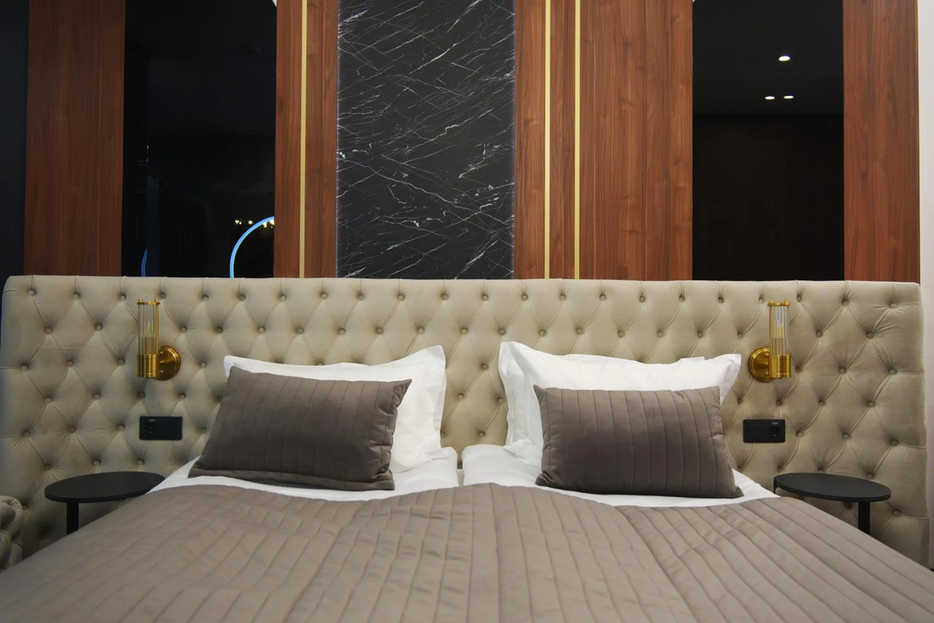 Bed in Glacier Premium Apartments