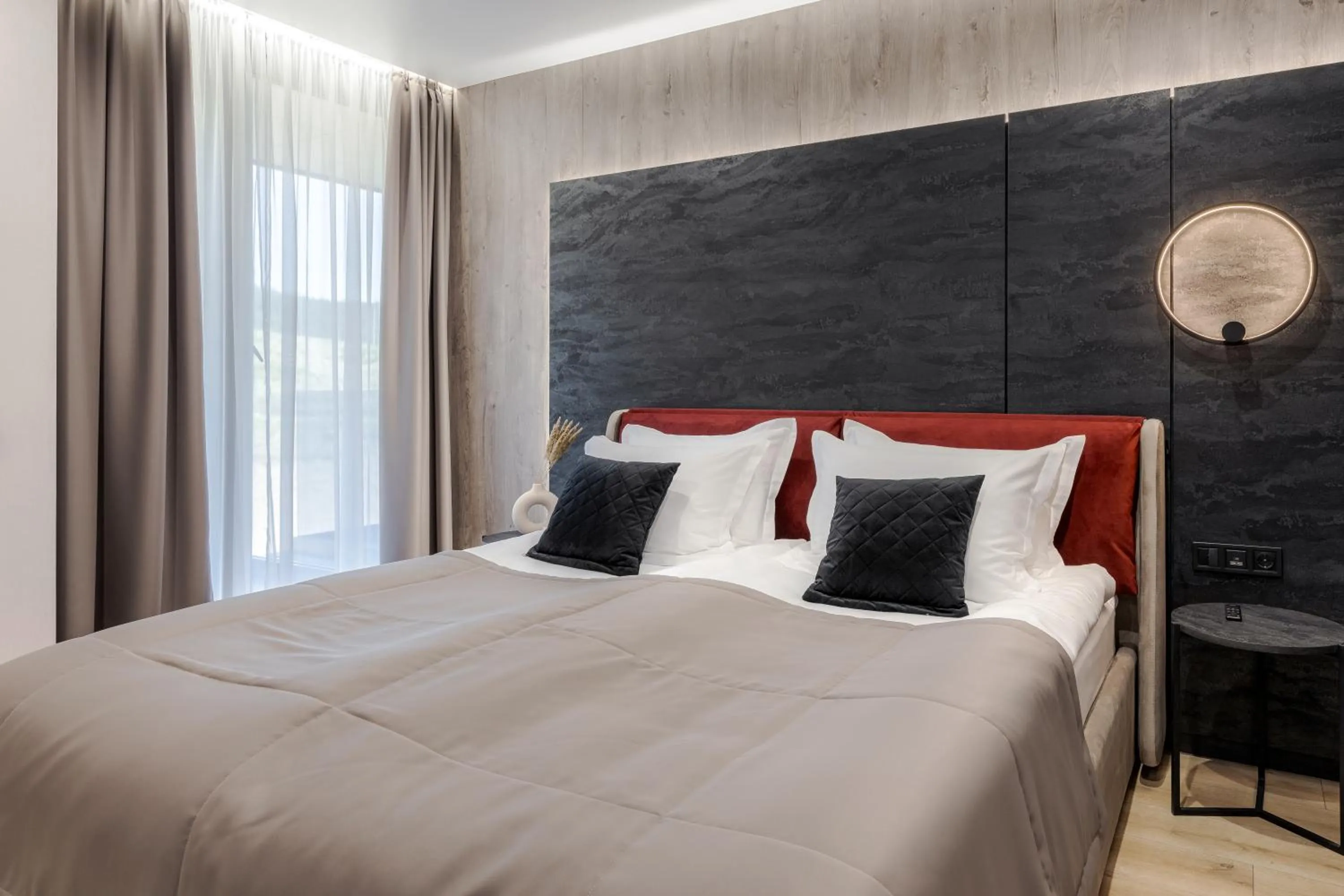 Bed in Glacier Premium Apartments