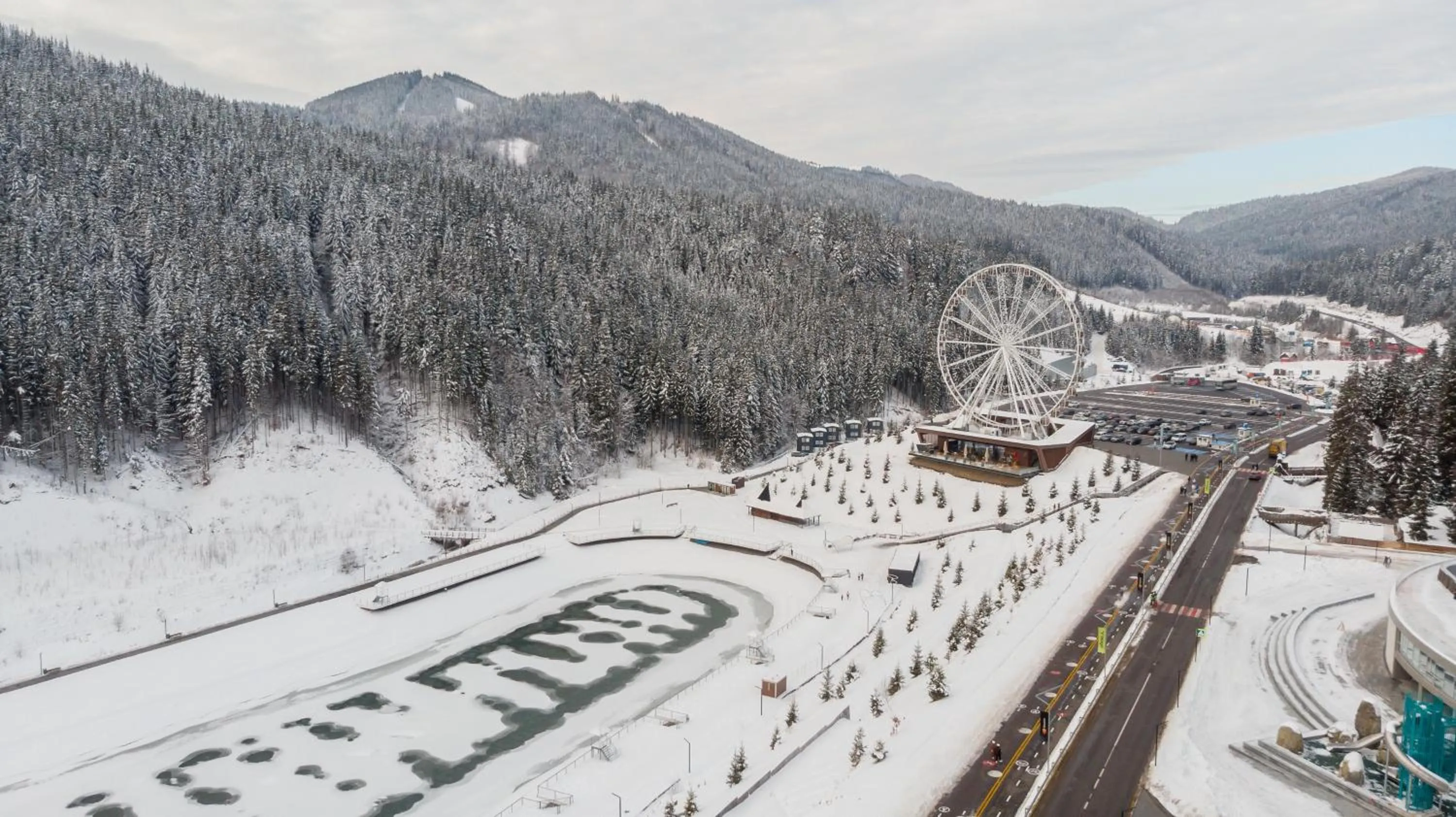 Lake view in Glacier Premium Apartments