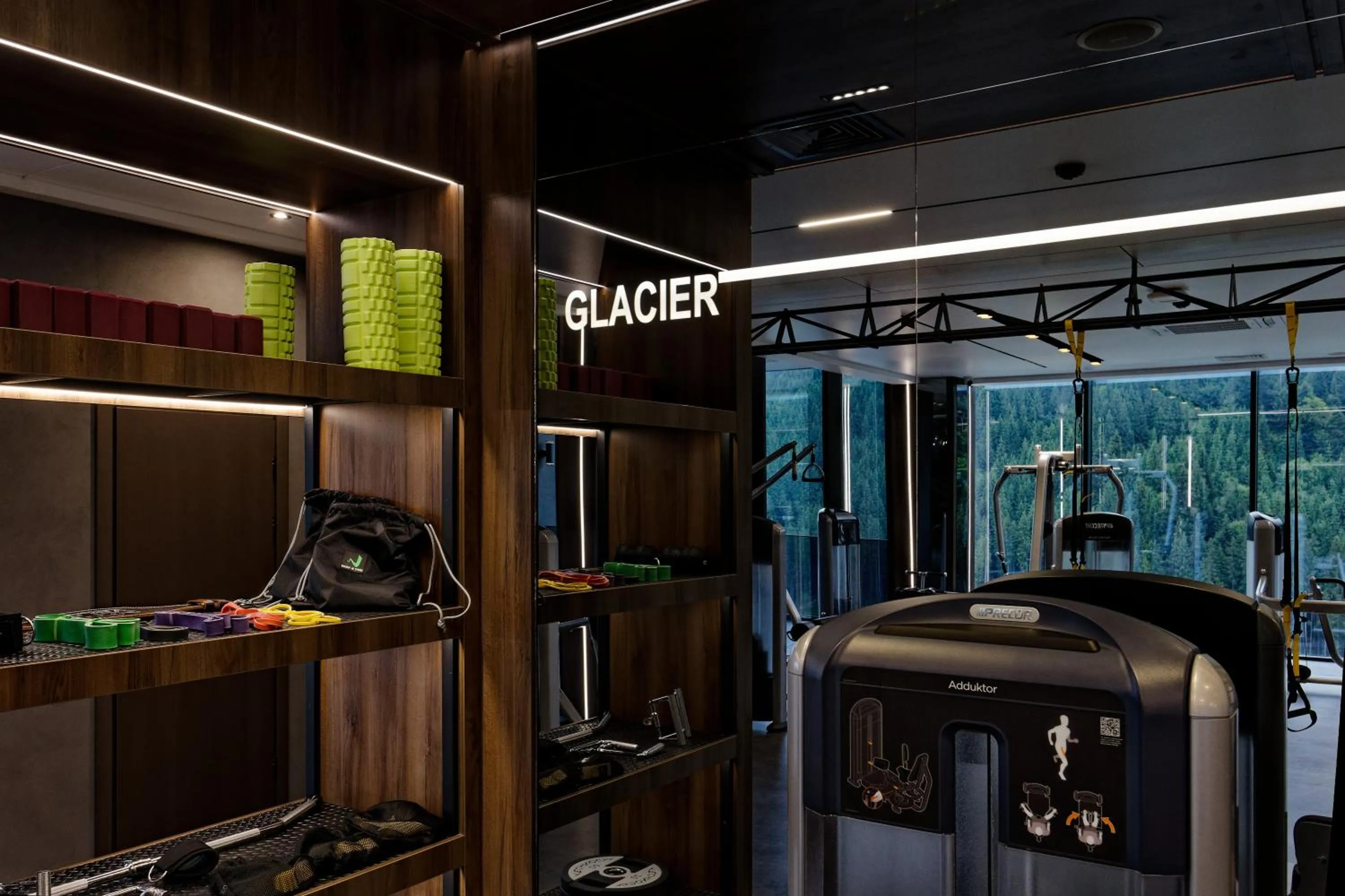 Fitness centre/facilities in Glacier Premium Apartments