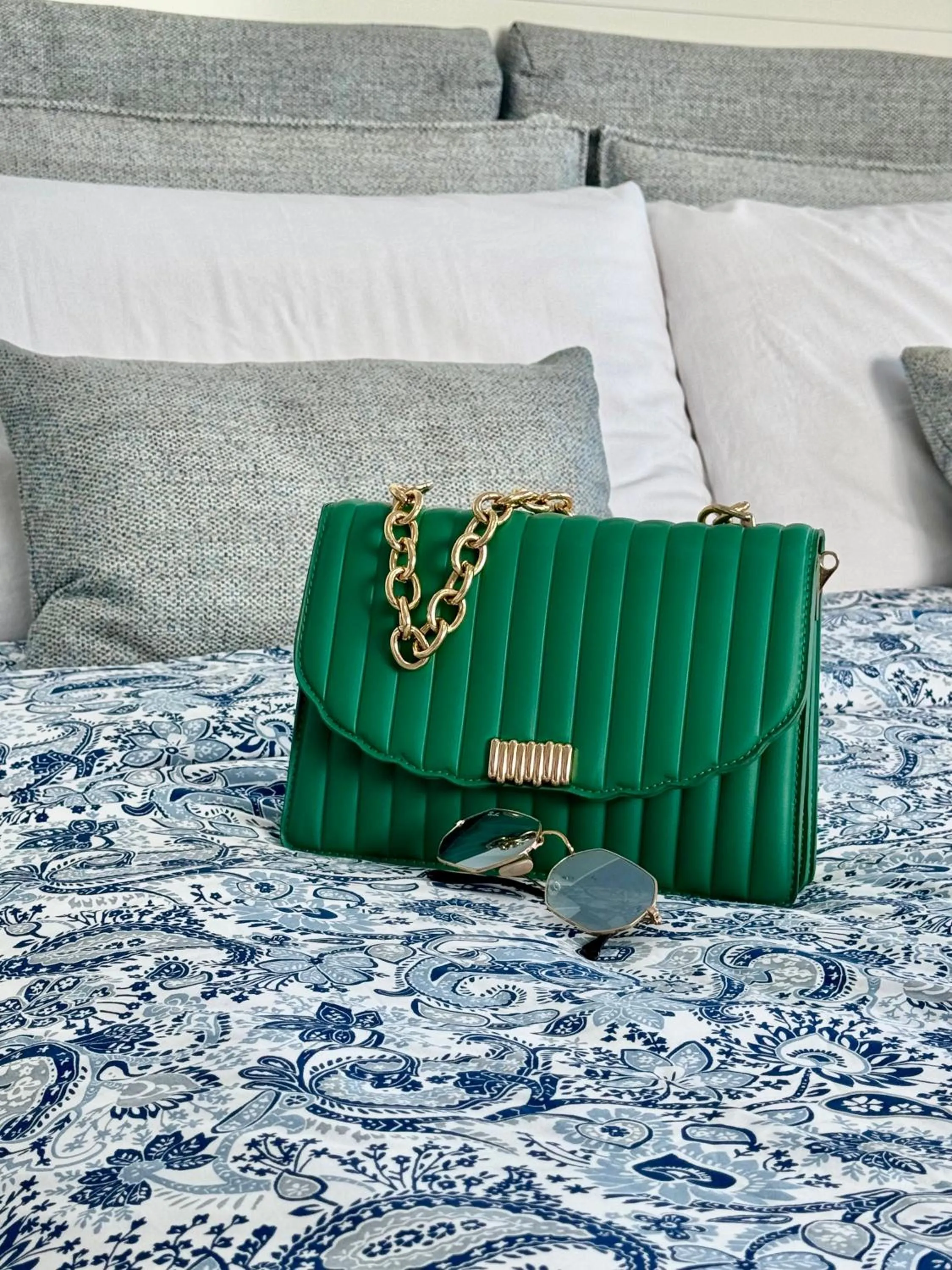 Bed in Aurora View Resort