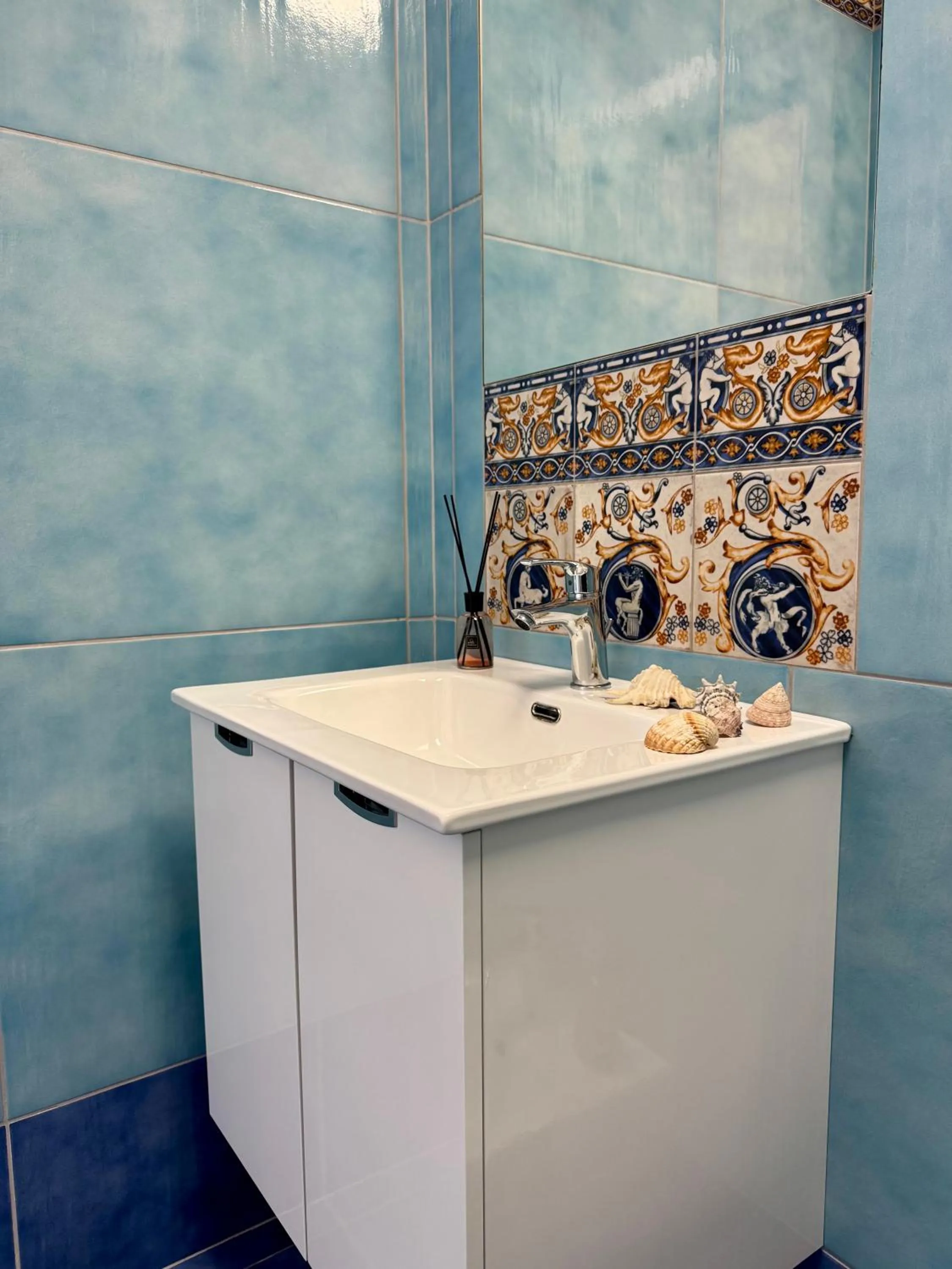 Bathroom in Aurora View Resort