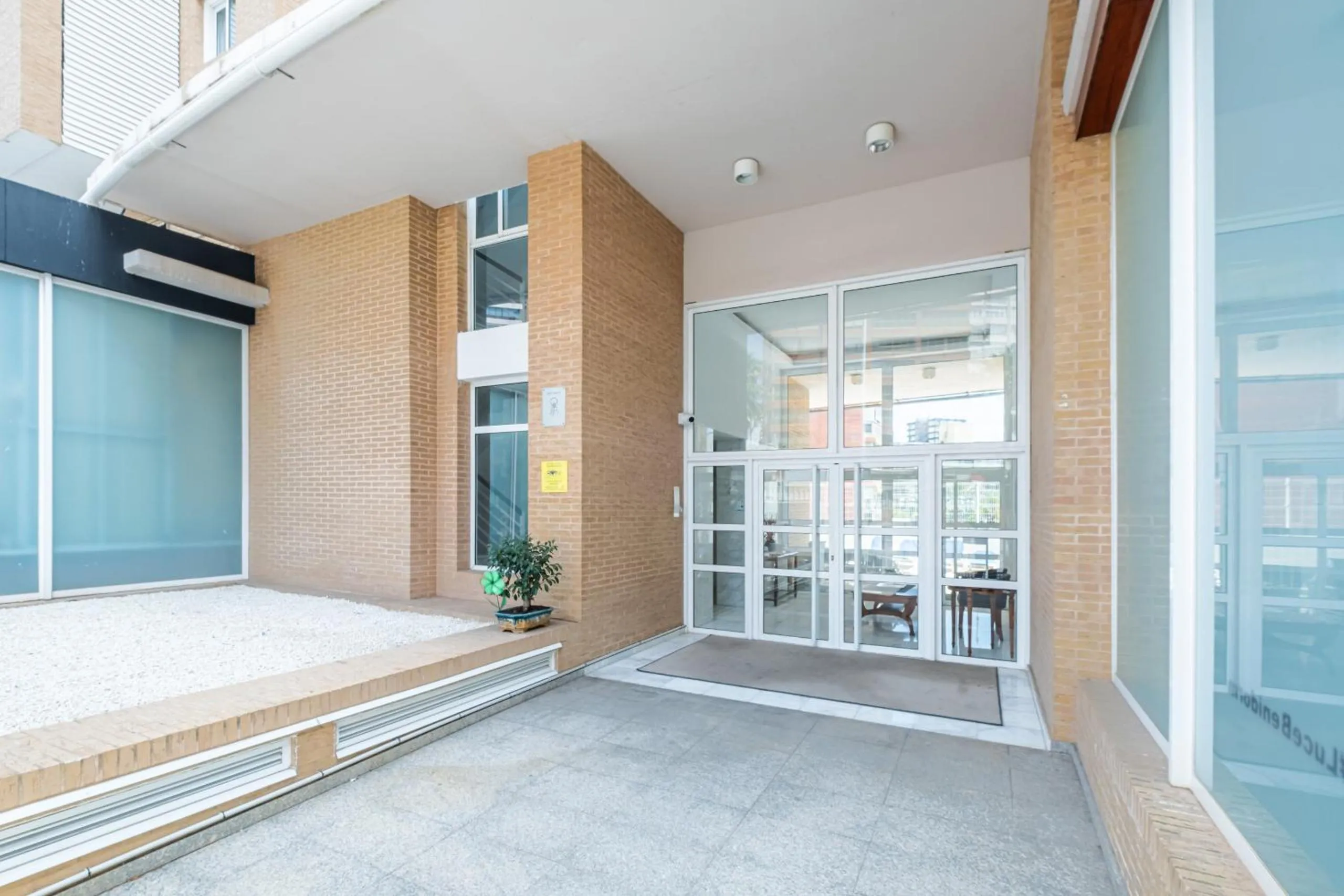 Lobby or reception in Apartamentos Les Dunes Centro Levante Beach