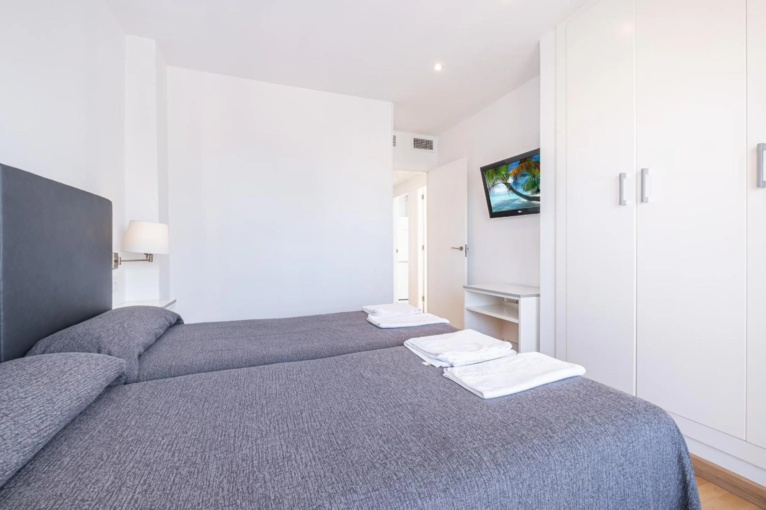 Bed in Apartamentos Les Dunes Centro Levante Beach