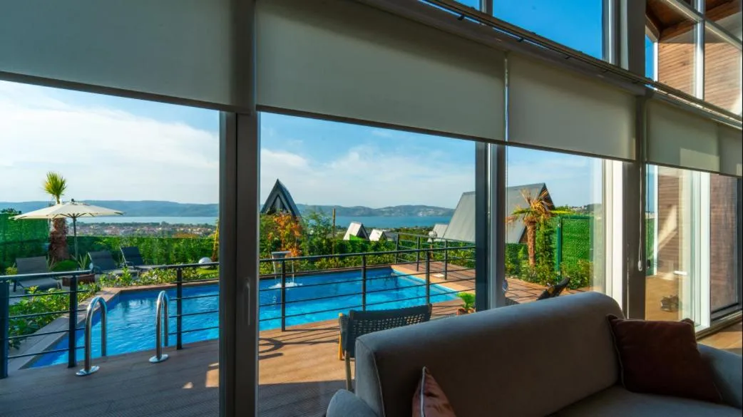 Day in Trio Palazio Sapanca