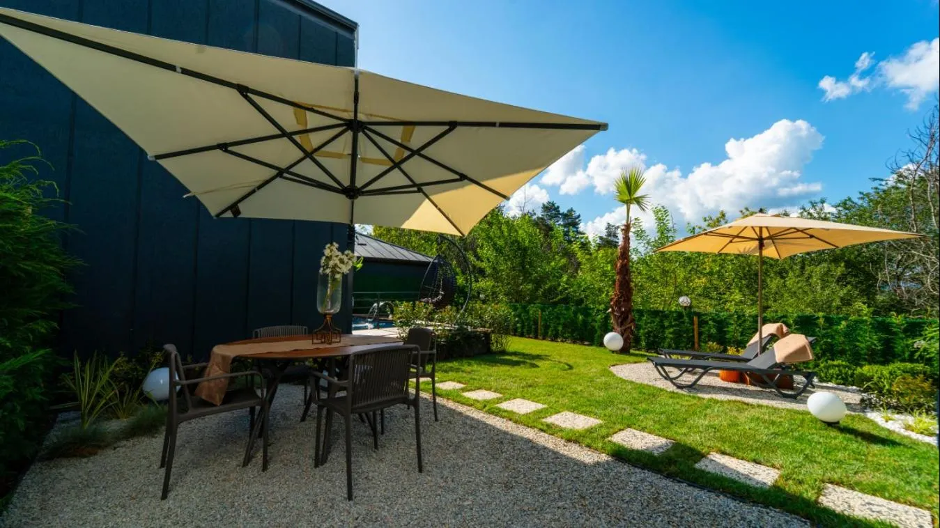 Patio in Trio Palazio Sapanca