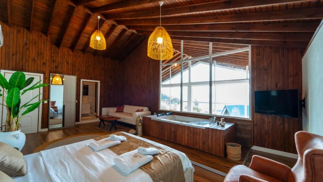 Bed in Trio Palazio Sapanca