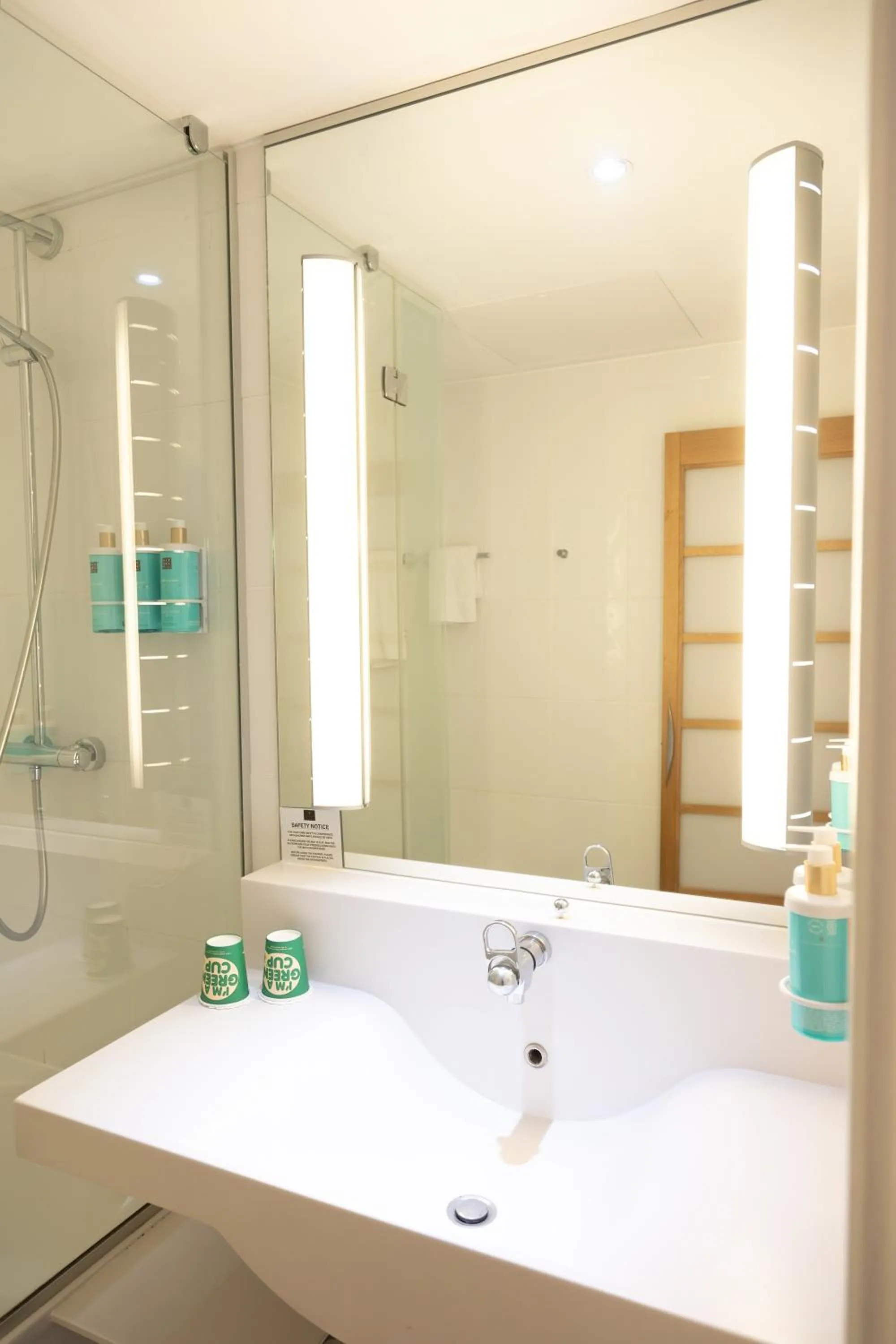 Bathroom in Novotel Manchester West