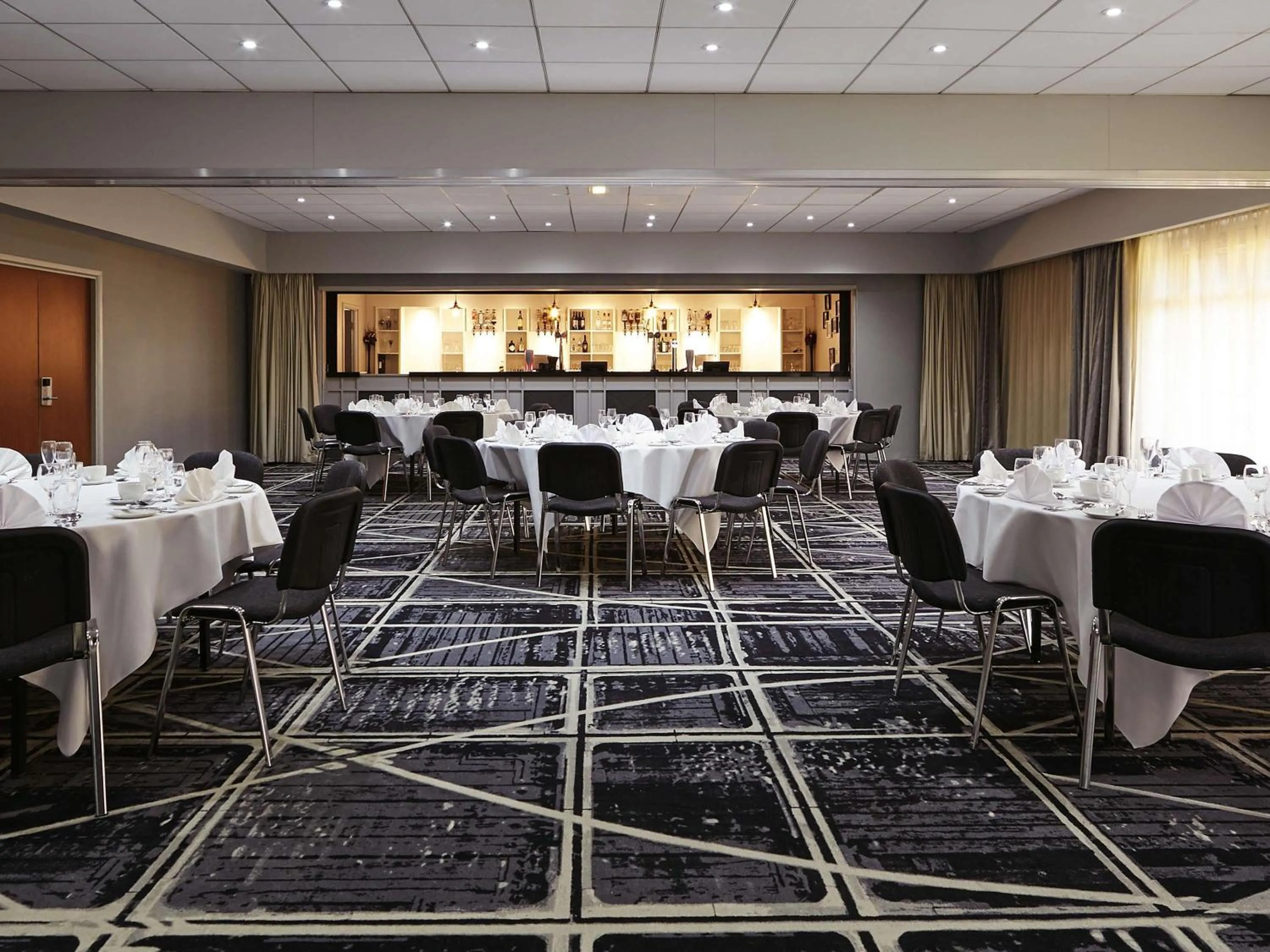 Meeting/conference room in Novotel Manchester West