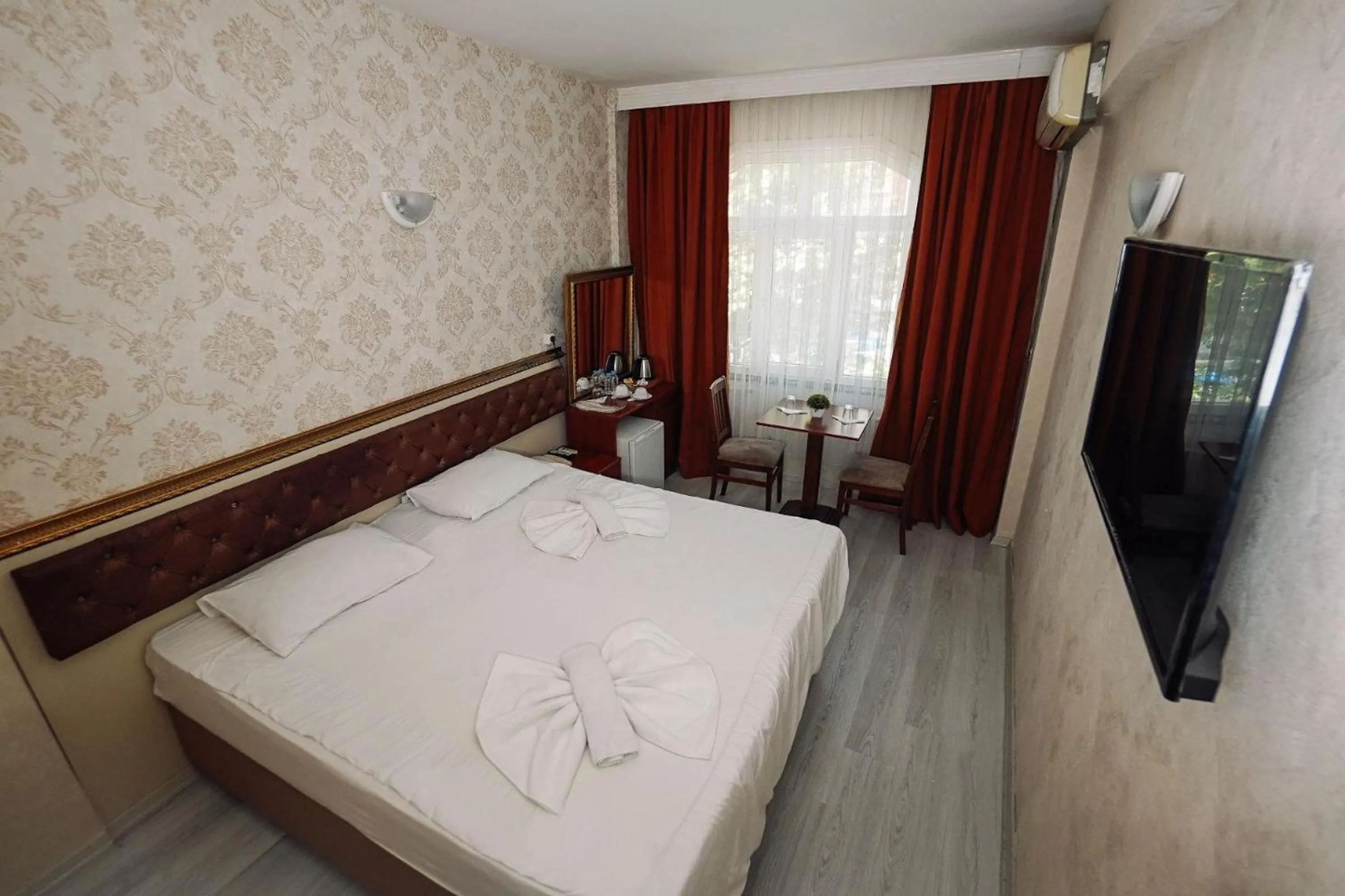 Bedroom, Bed in Topkapi Golden Time Hotel