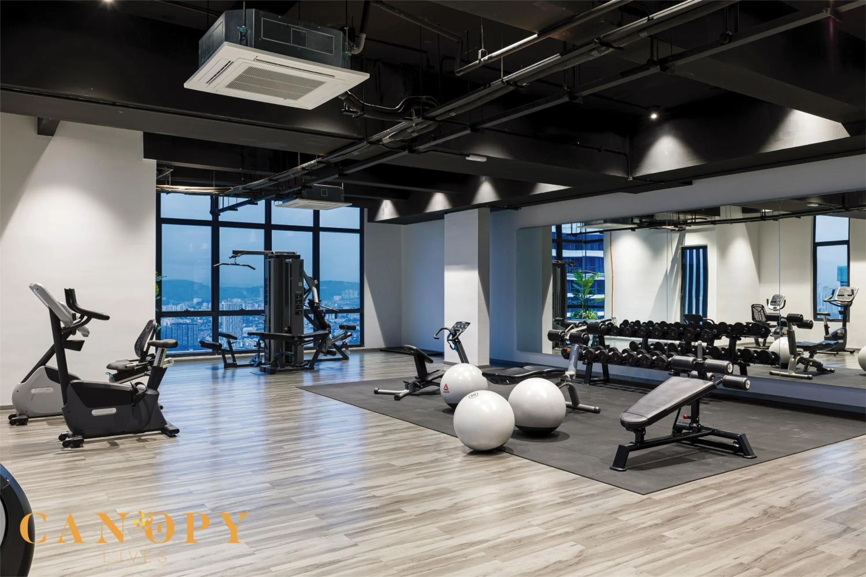 Fitness centre/facilities in The Manor Serviced Residence by Canopy Lives