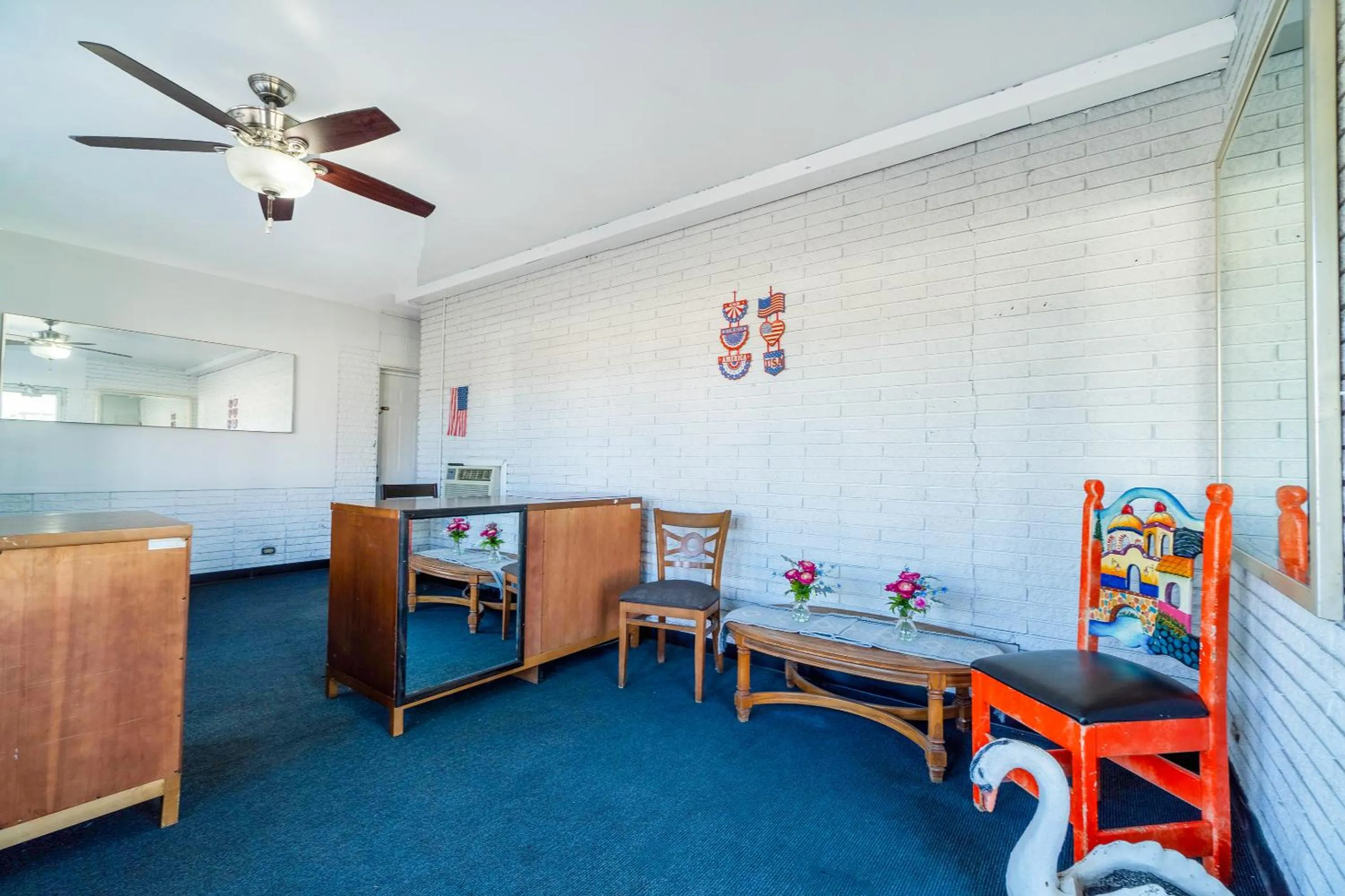 Lobby or reception in The Inn By OYO El Dorado Lake