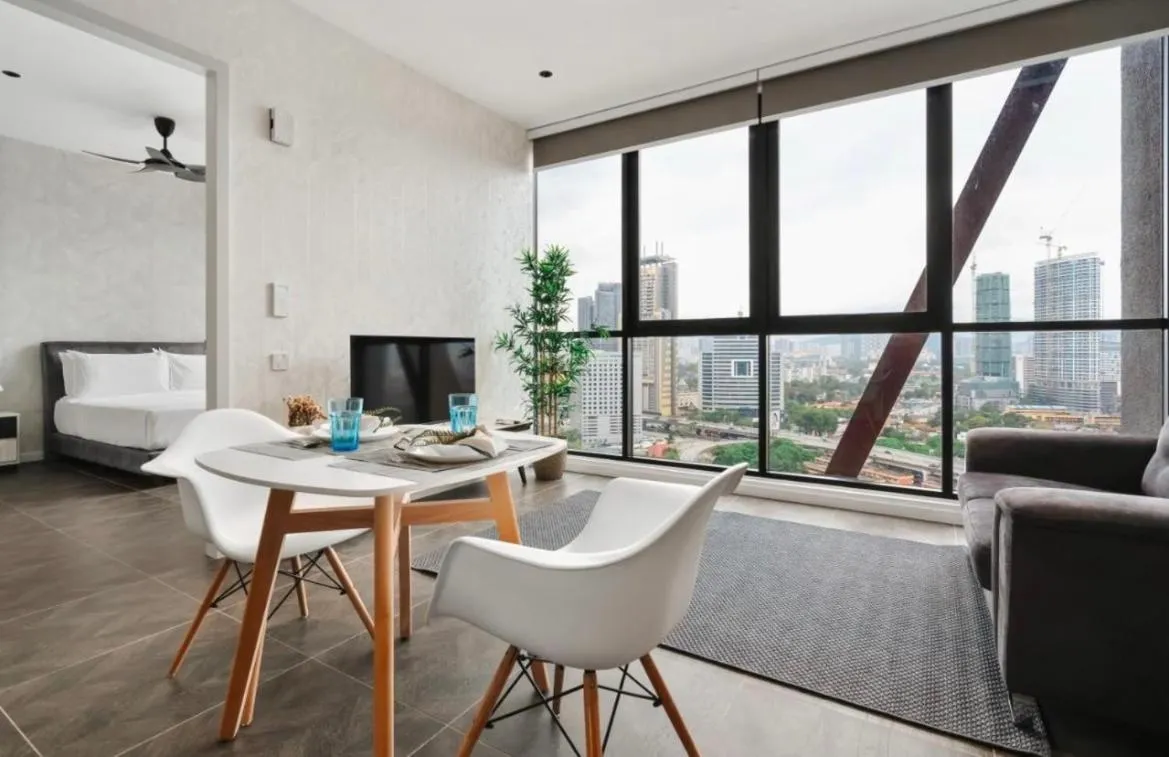 Scarletz Suites KLCC by Summertime