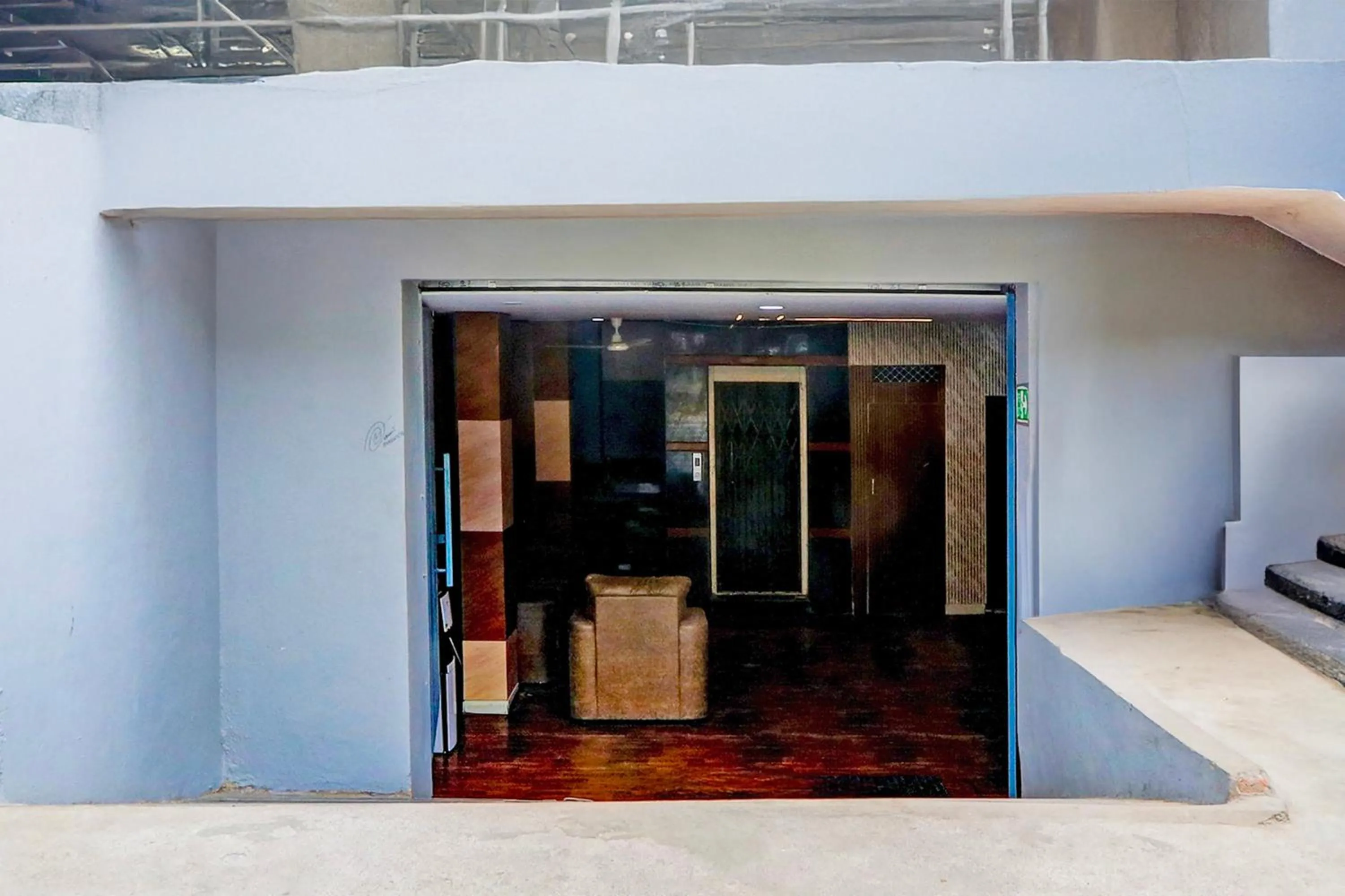 Facade/entrance in Super Hotel O Karmanghat Near TKR khaman