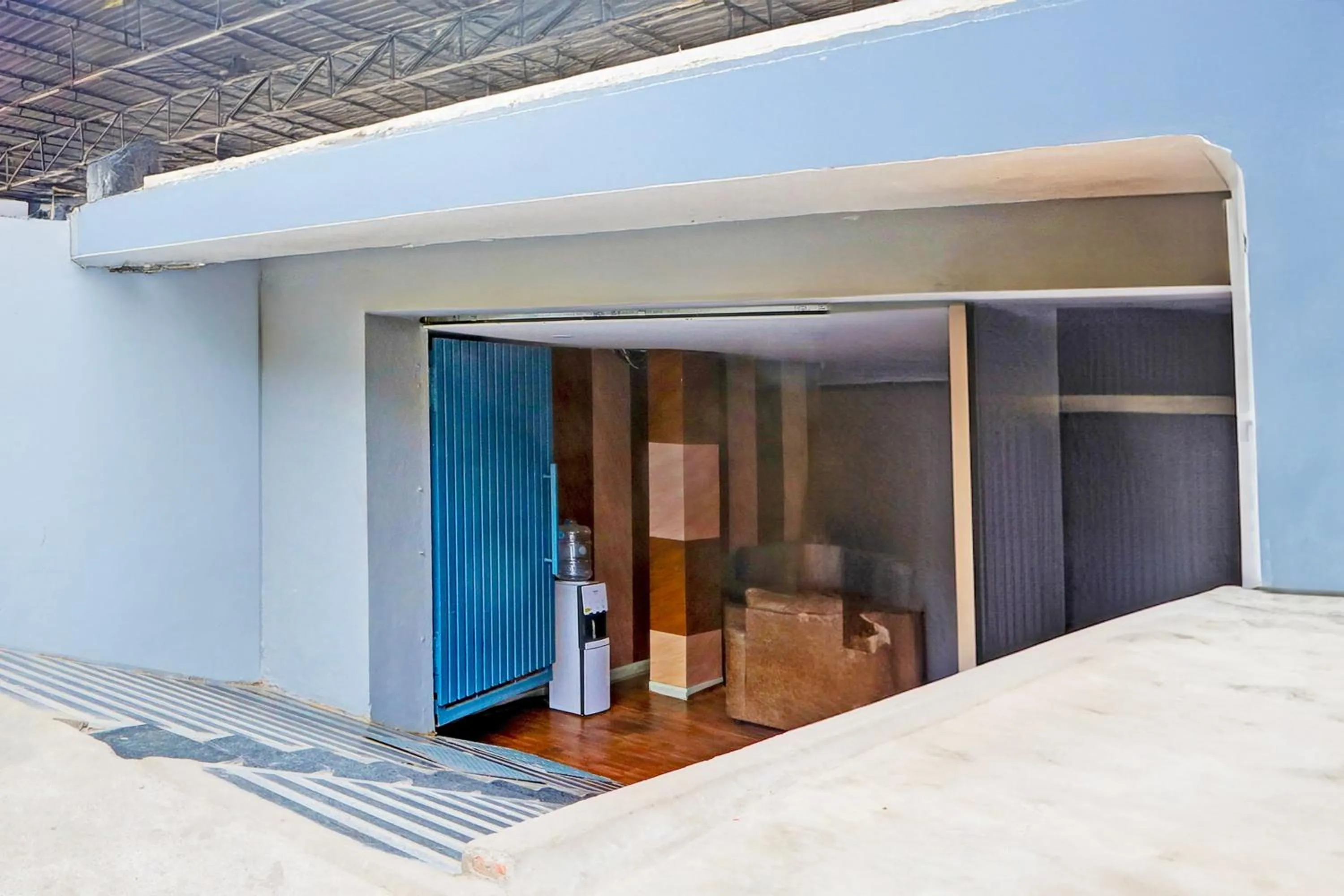 Facade/entrance in Super Hotel O Karmanghat Near TKR khaman