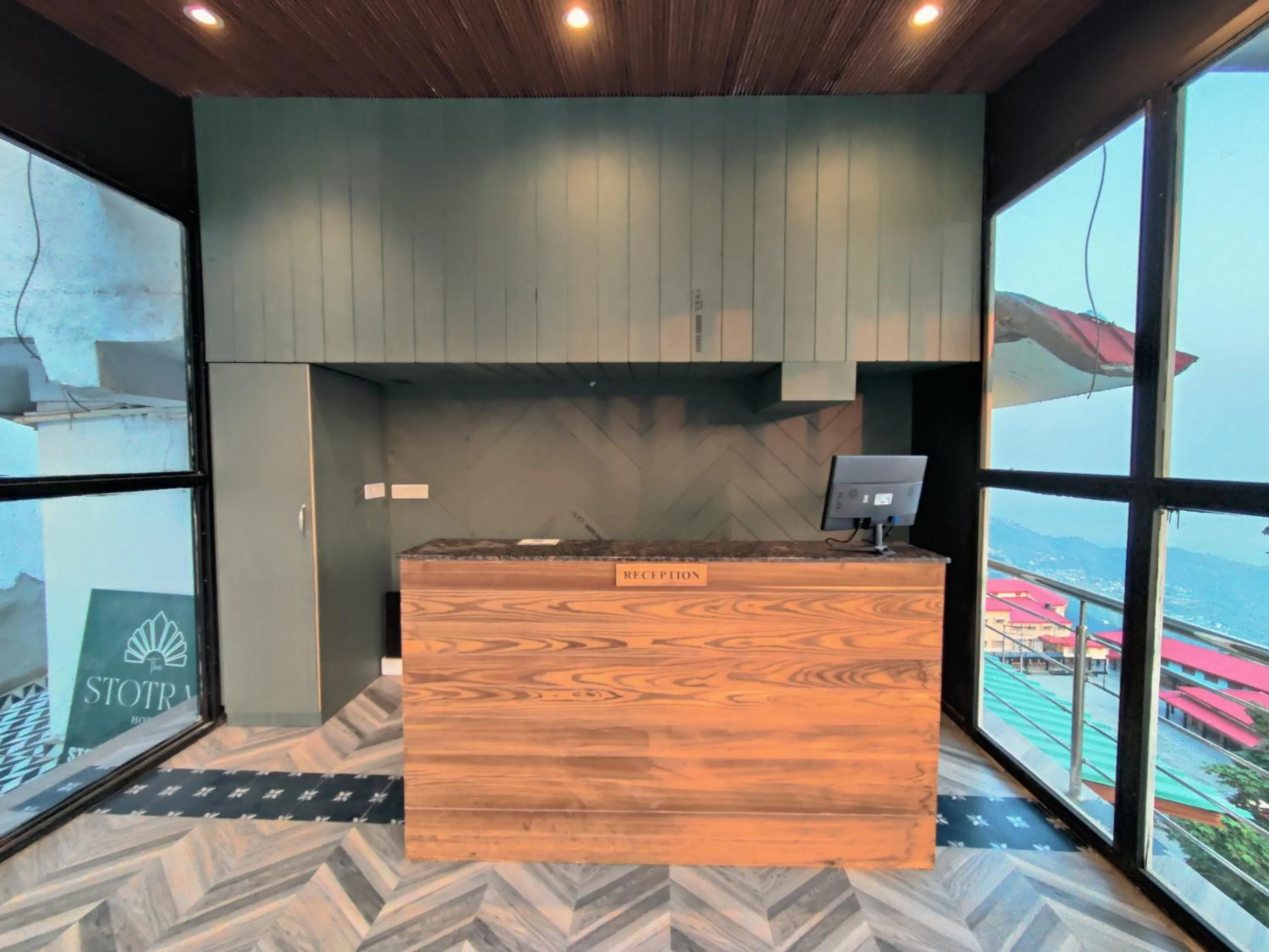 Lobby or reception in Sangam by Stotrak, Jhula Ghar Mussoorie