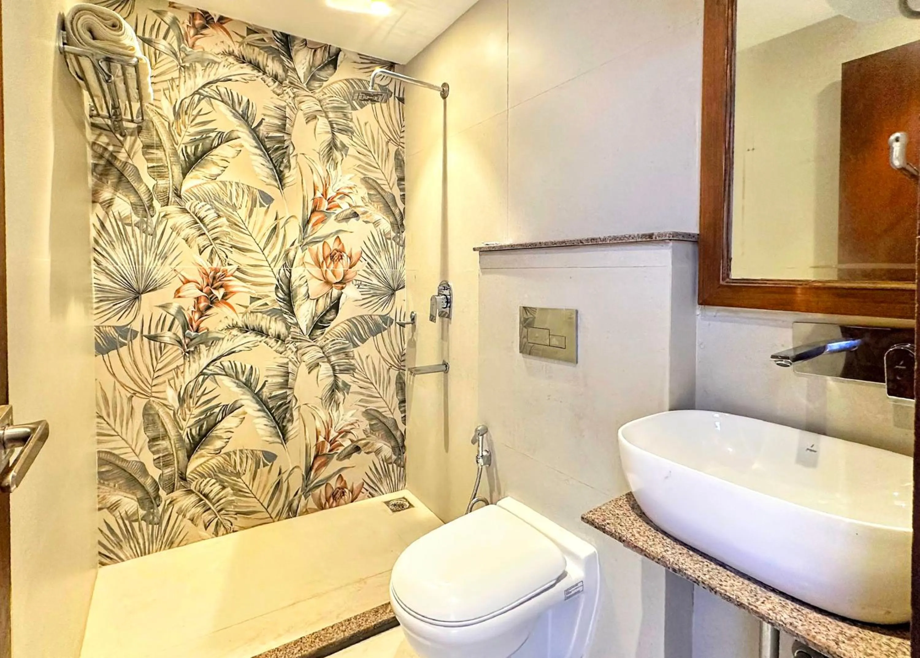 Shower in Sangam by Stotrak, Jhula Ghar Mussoorie