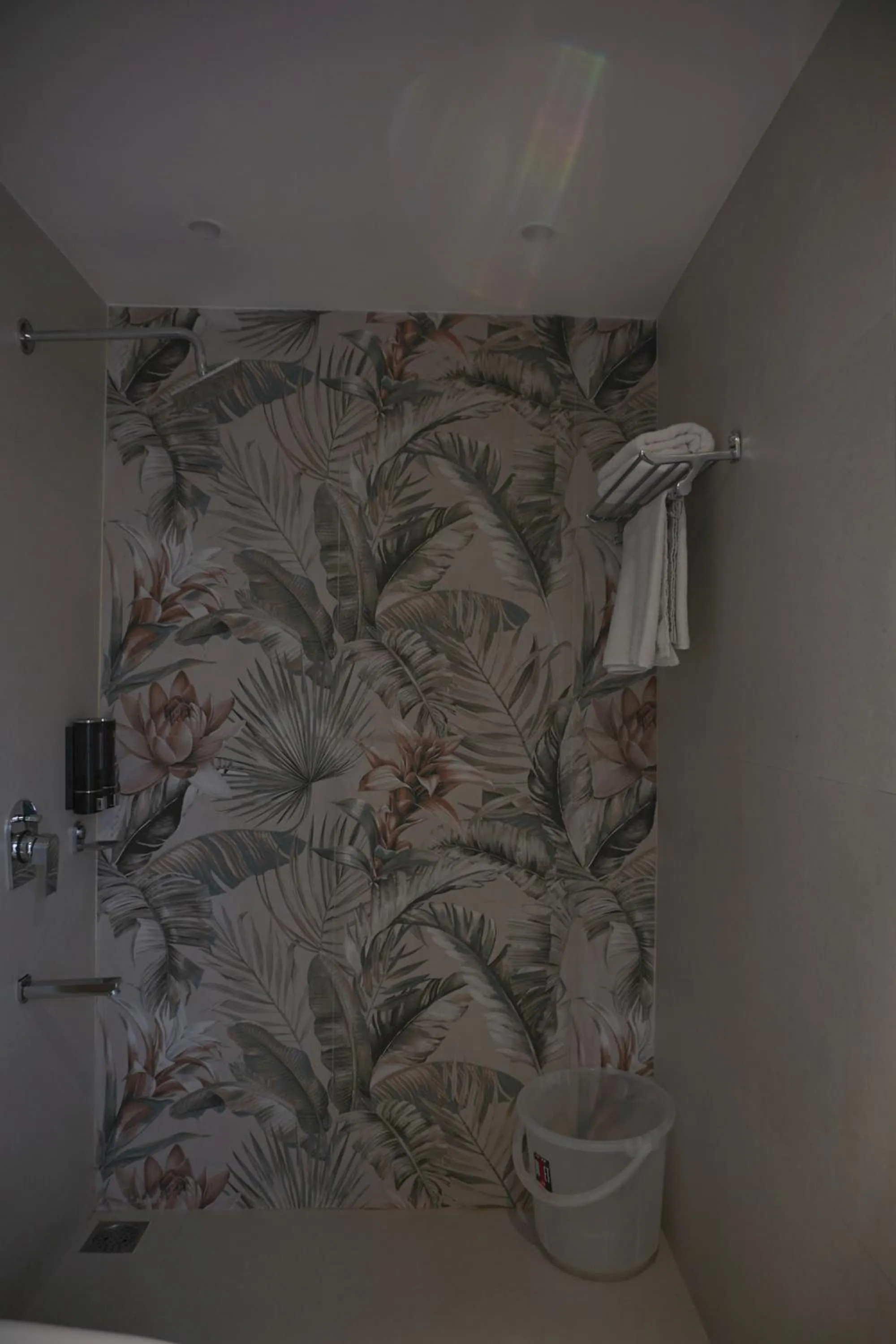 Bathroom in Sangam by Stotrak, Jhula Ghar Mussoorie