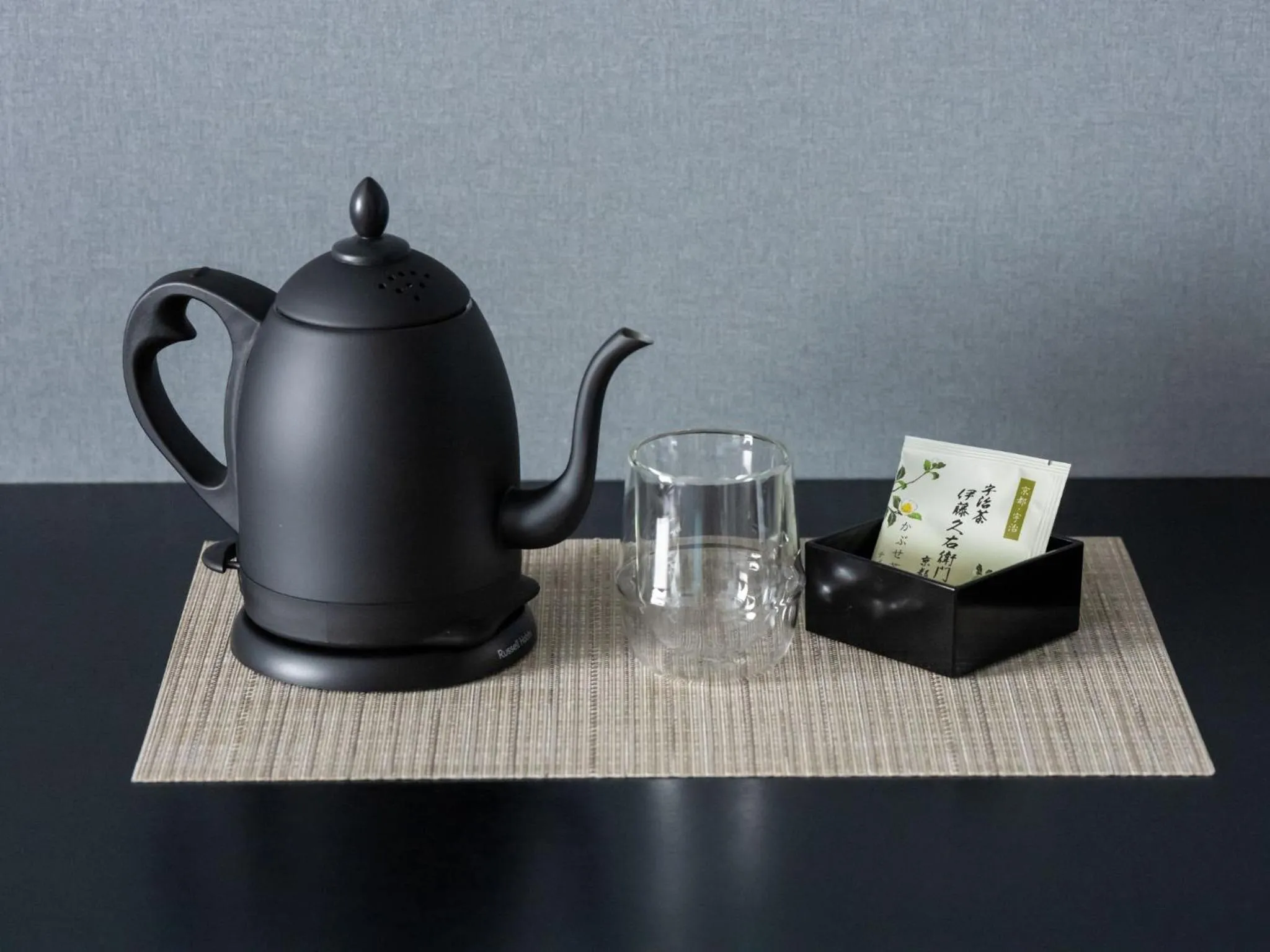 Bedroom in hotel anddoggy Kyoto Nijo