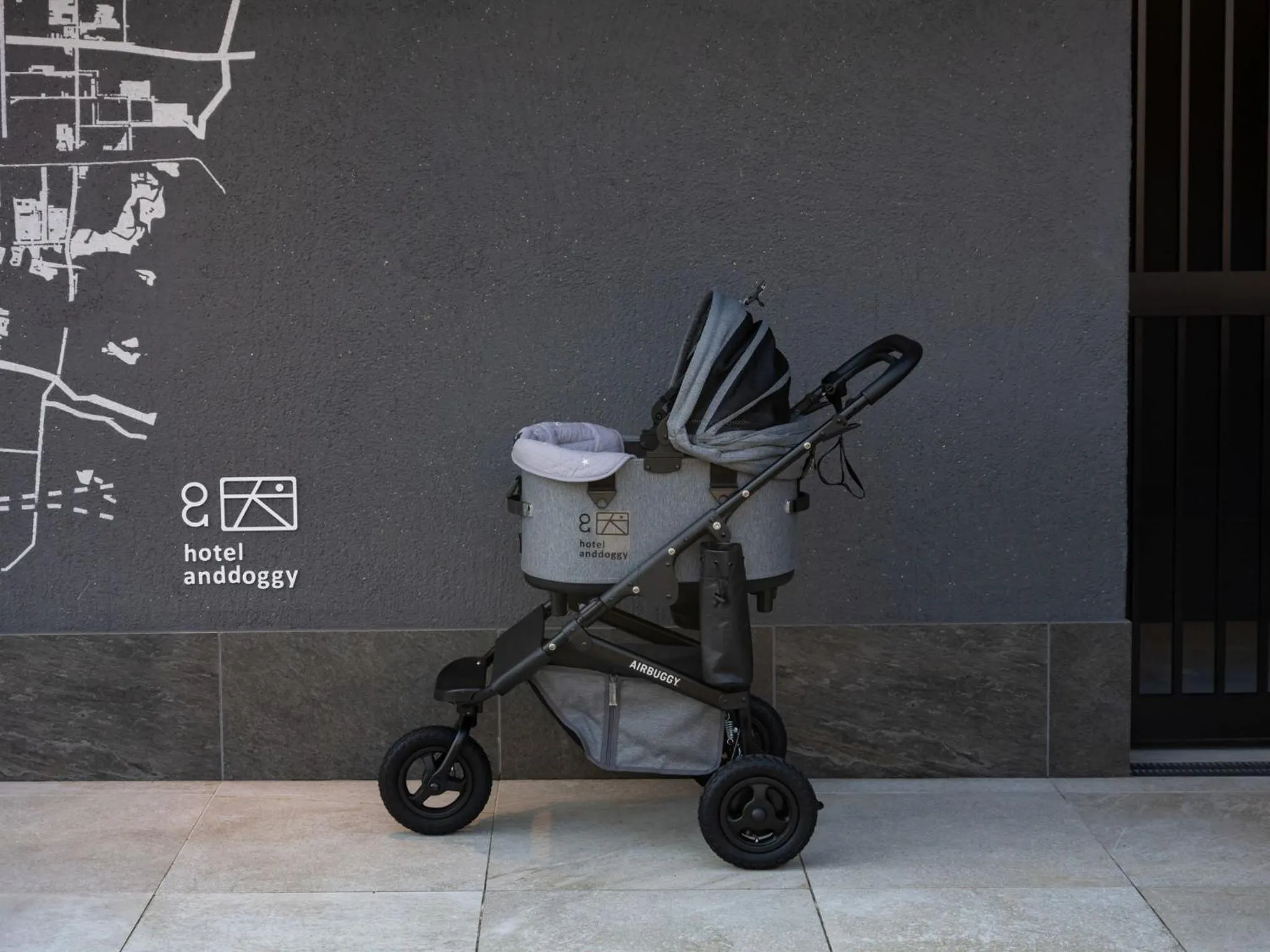 hotel anddoggy Kyoto Nijo