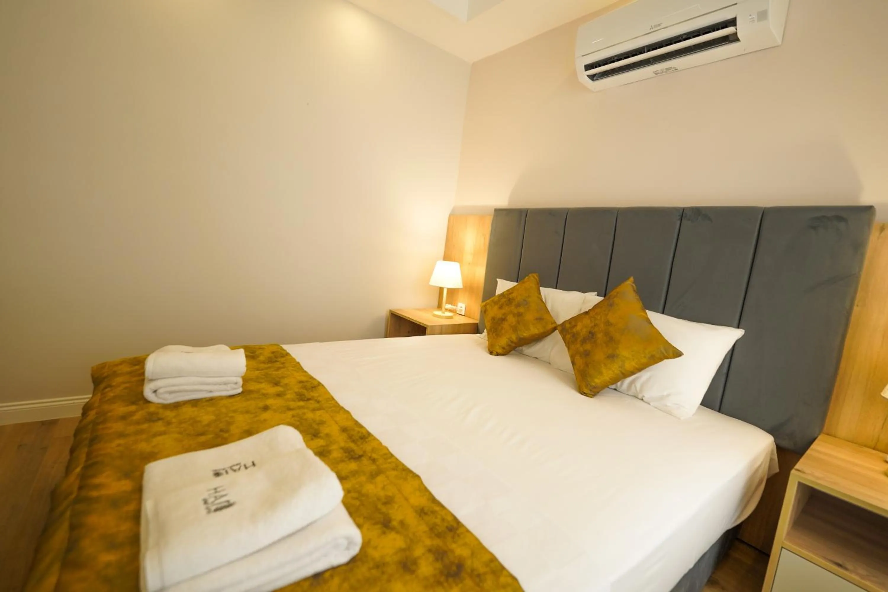 Bed in Han Apart Hotel Side