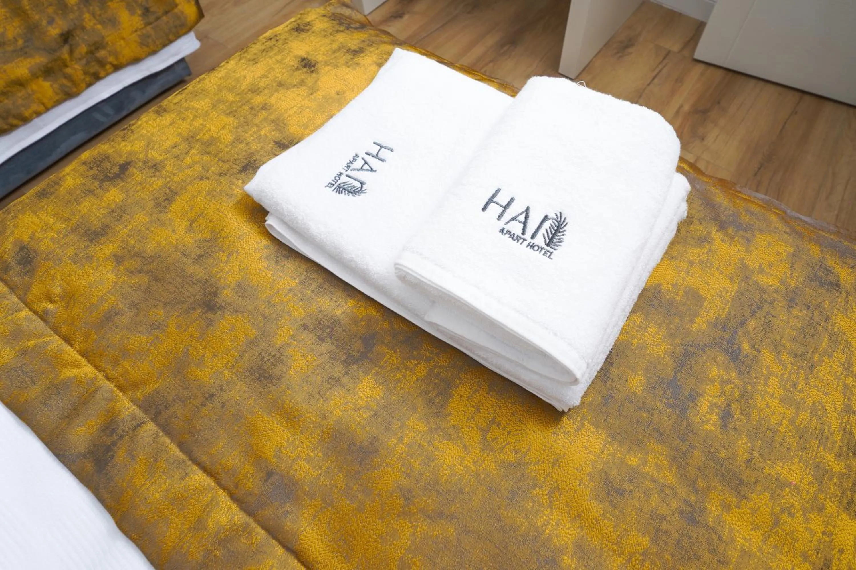 Bed in Han Apart Hotel Side