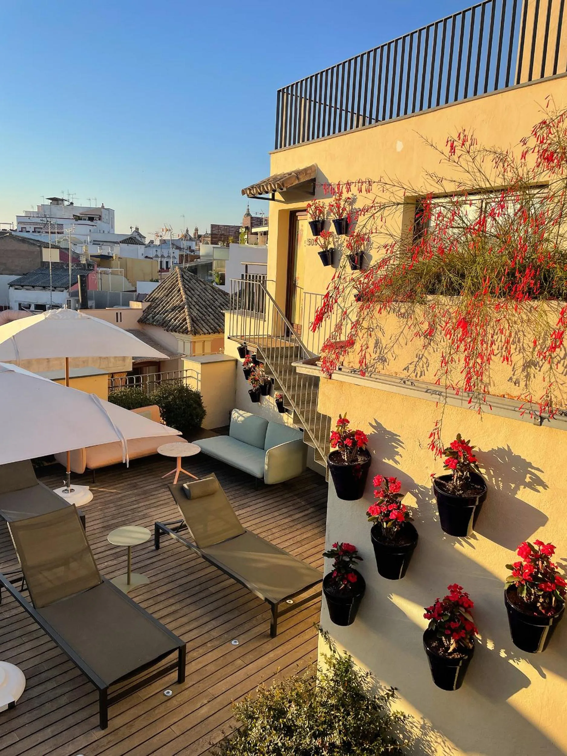 Balcony/Terrace in EME Catedral Mercer Hotel