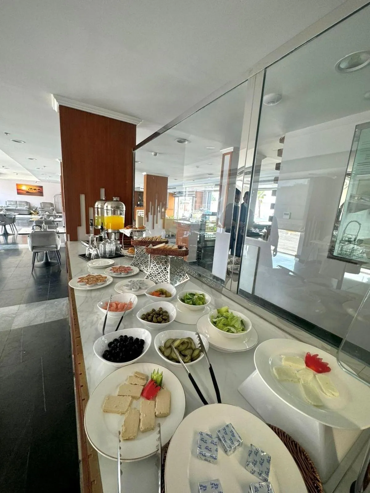 Restaurant/places to eat in Swiss Spirit Second Dammam Industrial City