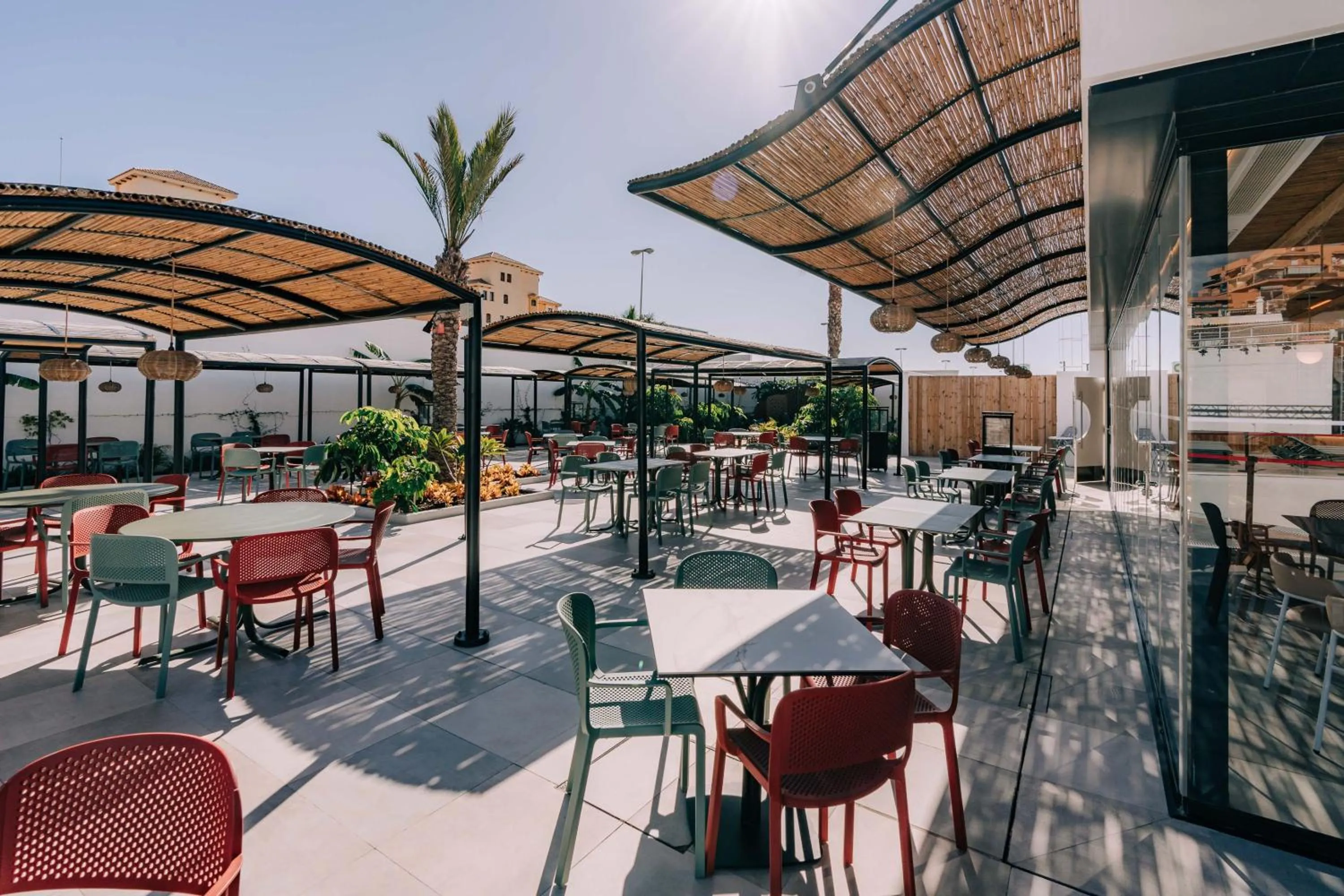 Restaurant/places to eat in Costa del Sol Glamping Village