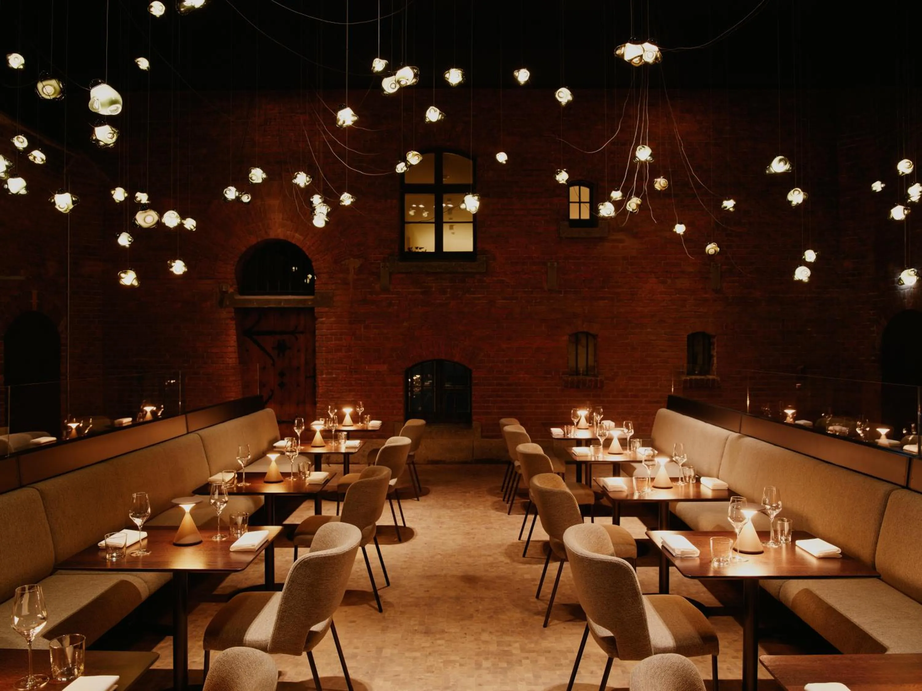 Restaurant/places to eat in Wilmina Apartments & Lofts