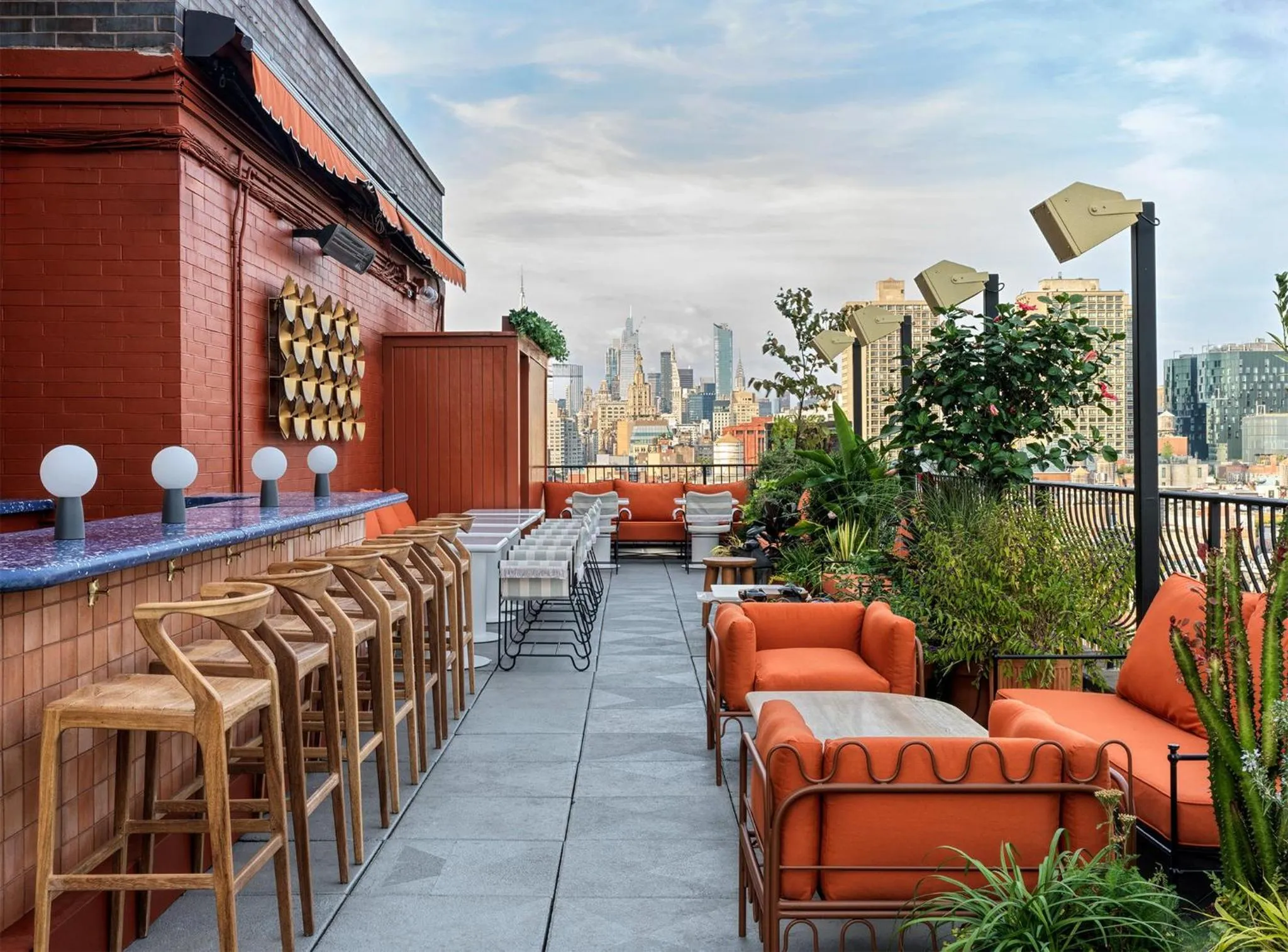 Property building in The Manner, The Unbound Collection by Hyatt