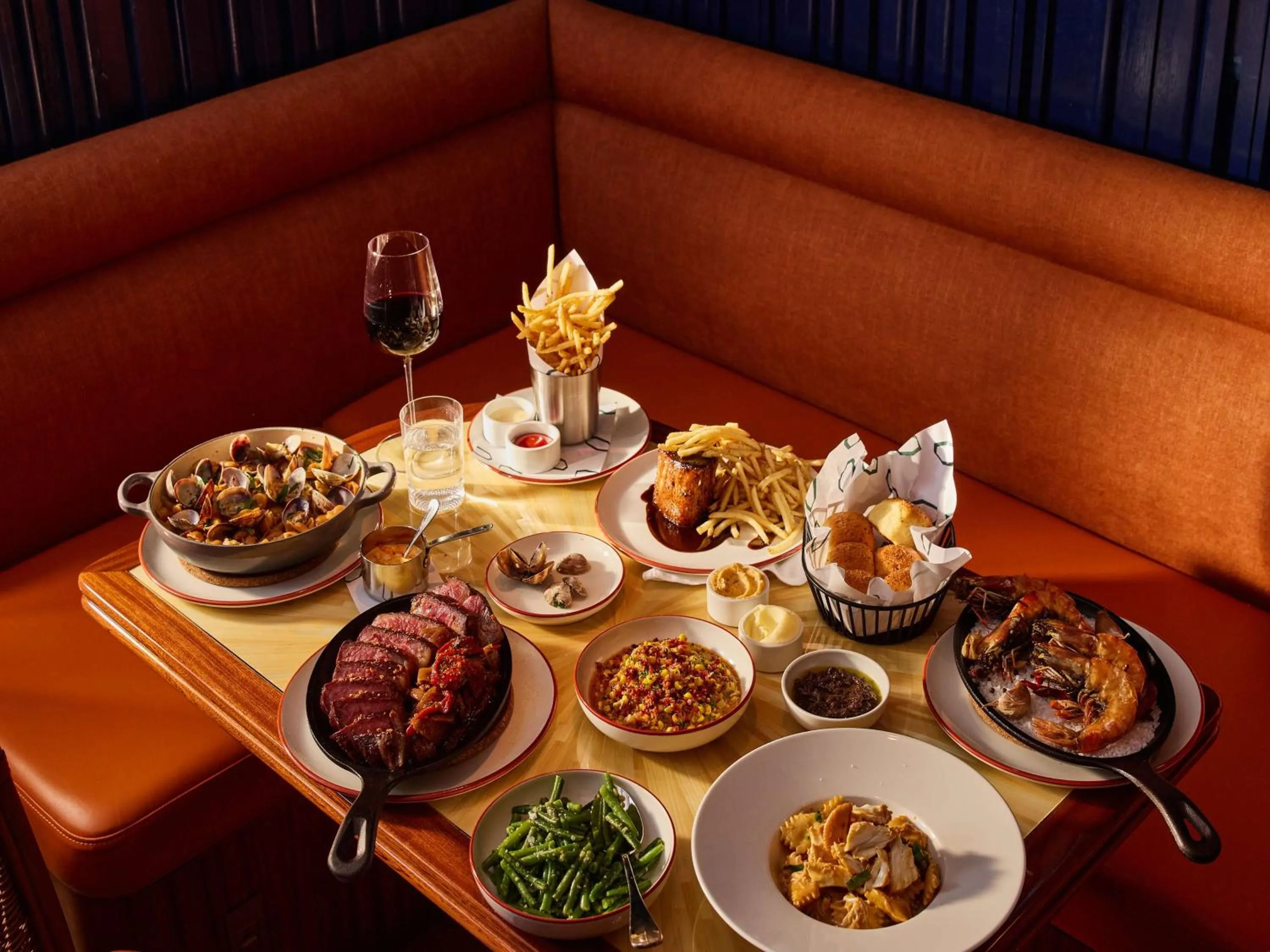 Restaurant/places to eat in The Manner, The Unbound Collection by Hyatt