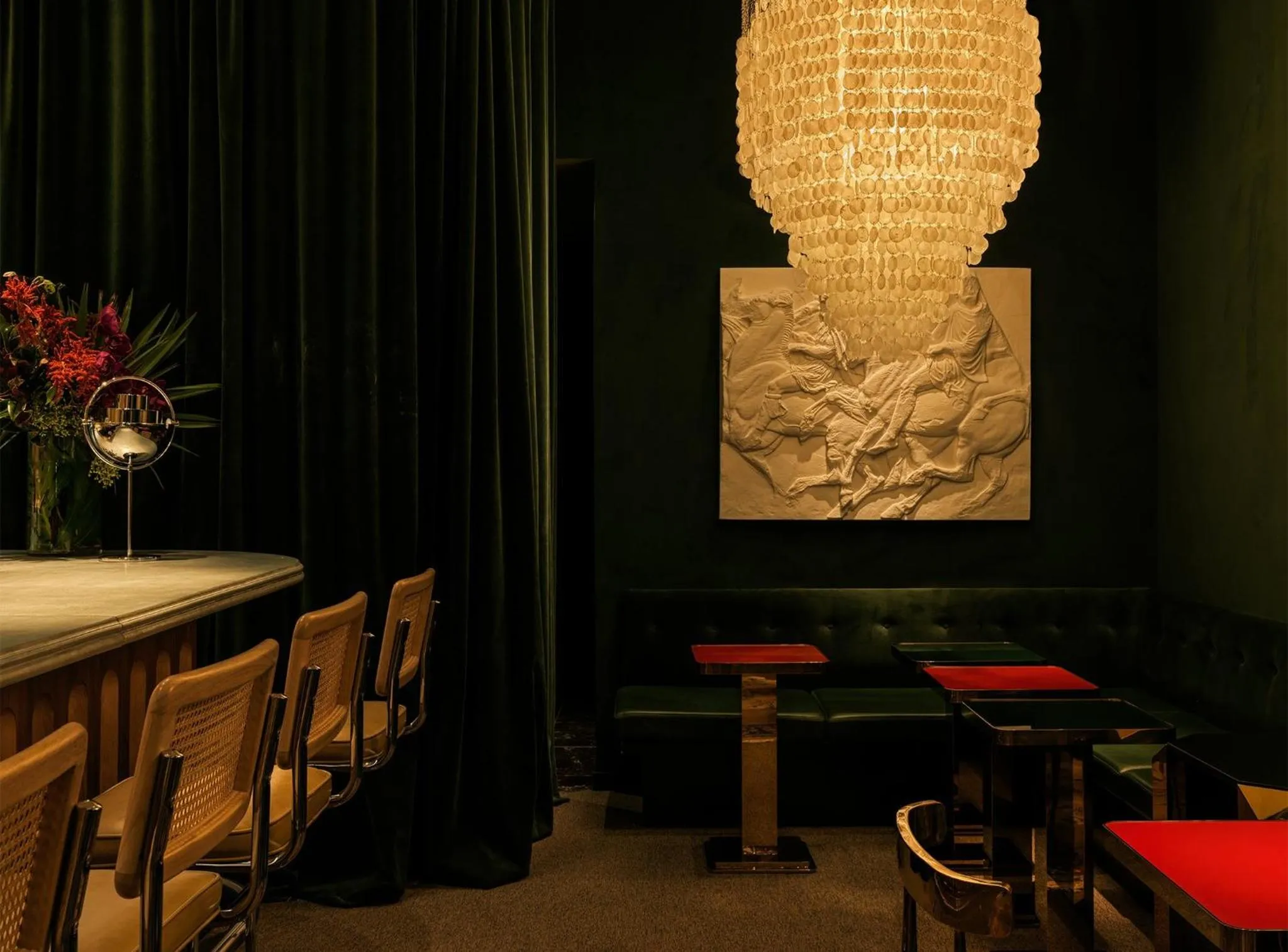 Lounge or bar in The Manner, The Unbound Collection by Hyatt