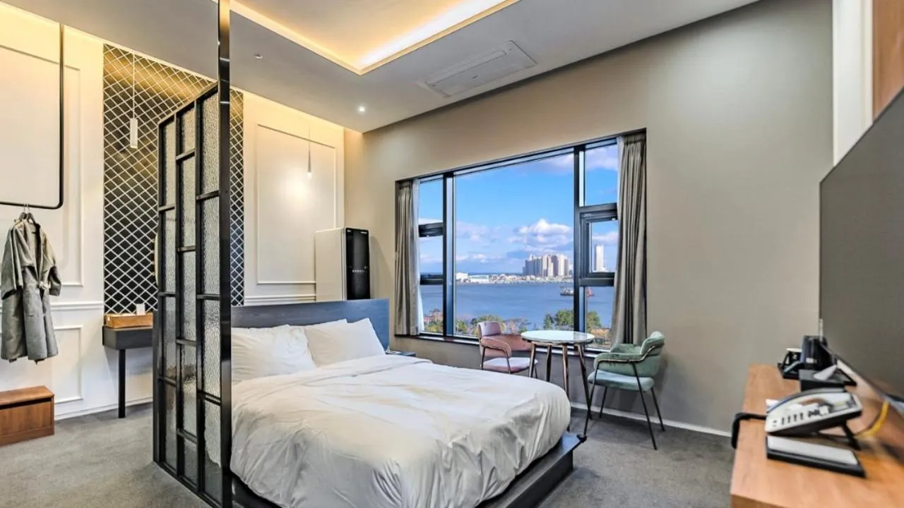 Bed in Hotel Haedeun