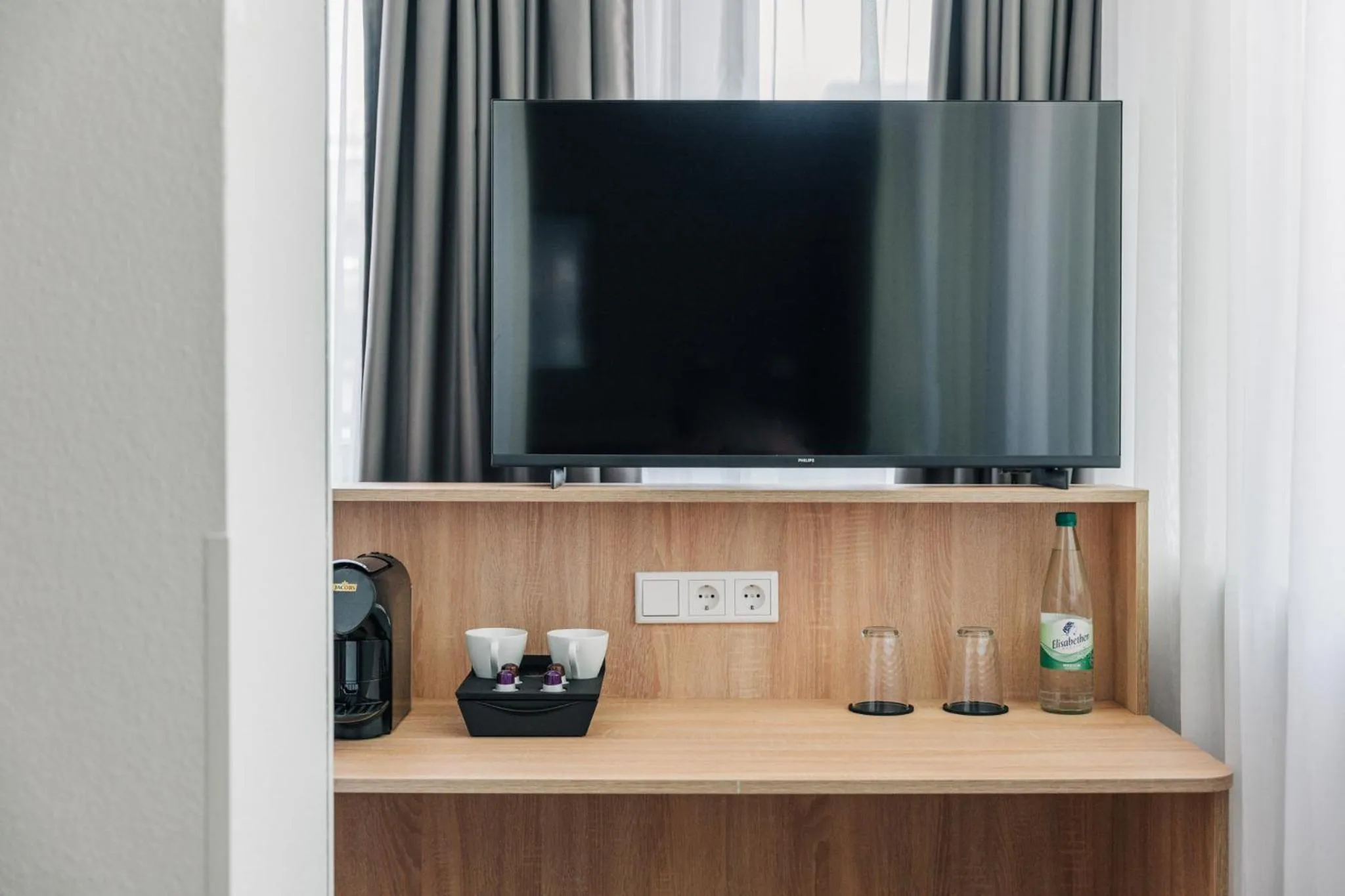 TV and multimedia in Homaris Corner Hotel