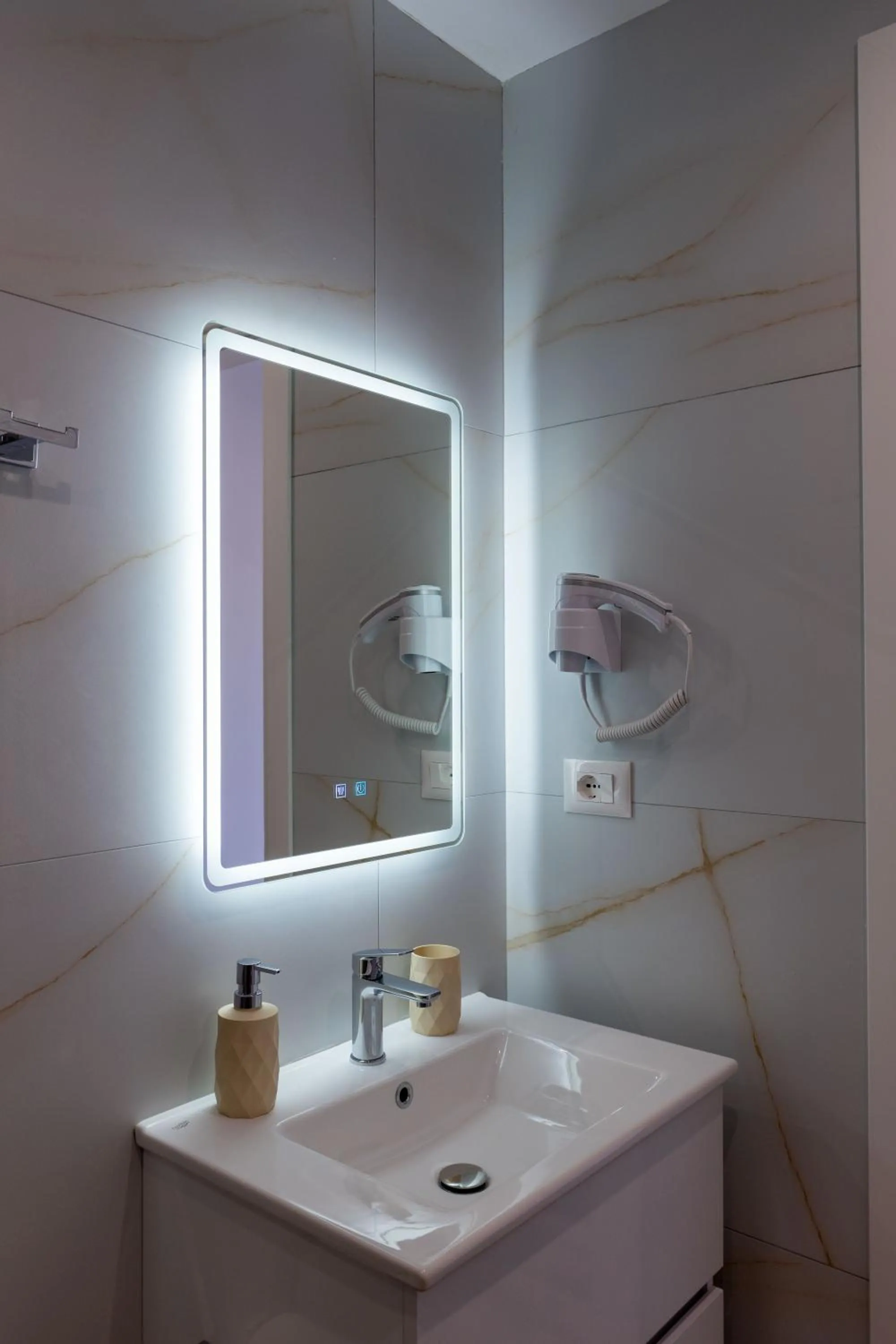 Bathroom in Hotel Flori